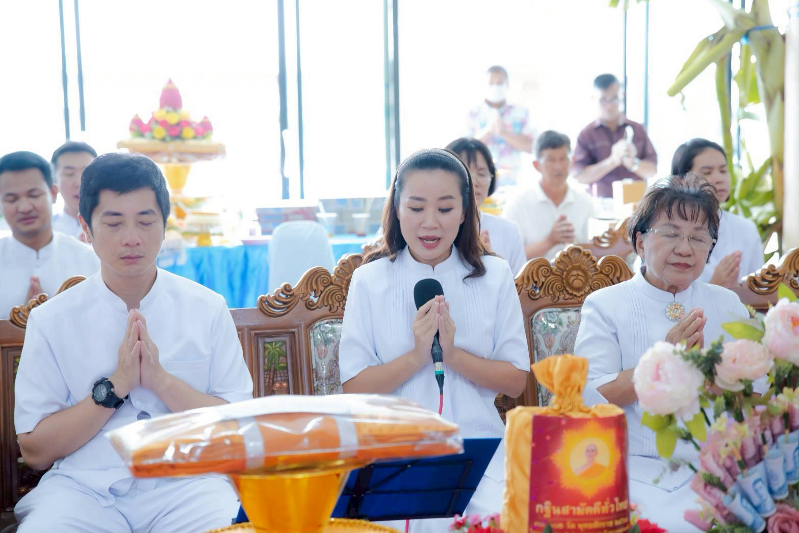 ภาพกล่าวคำถวายกฐินวัดธรรมราษฎร์เจริญผล