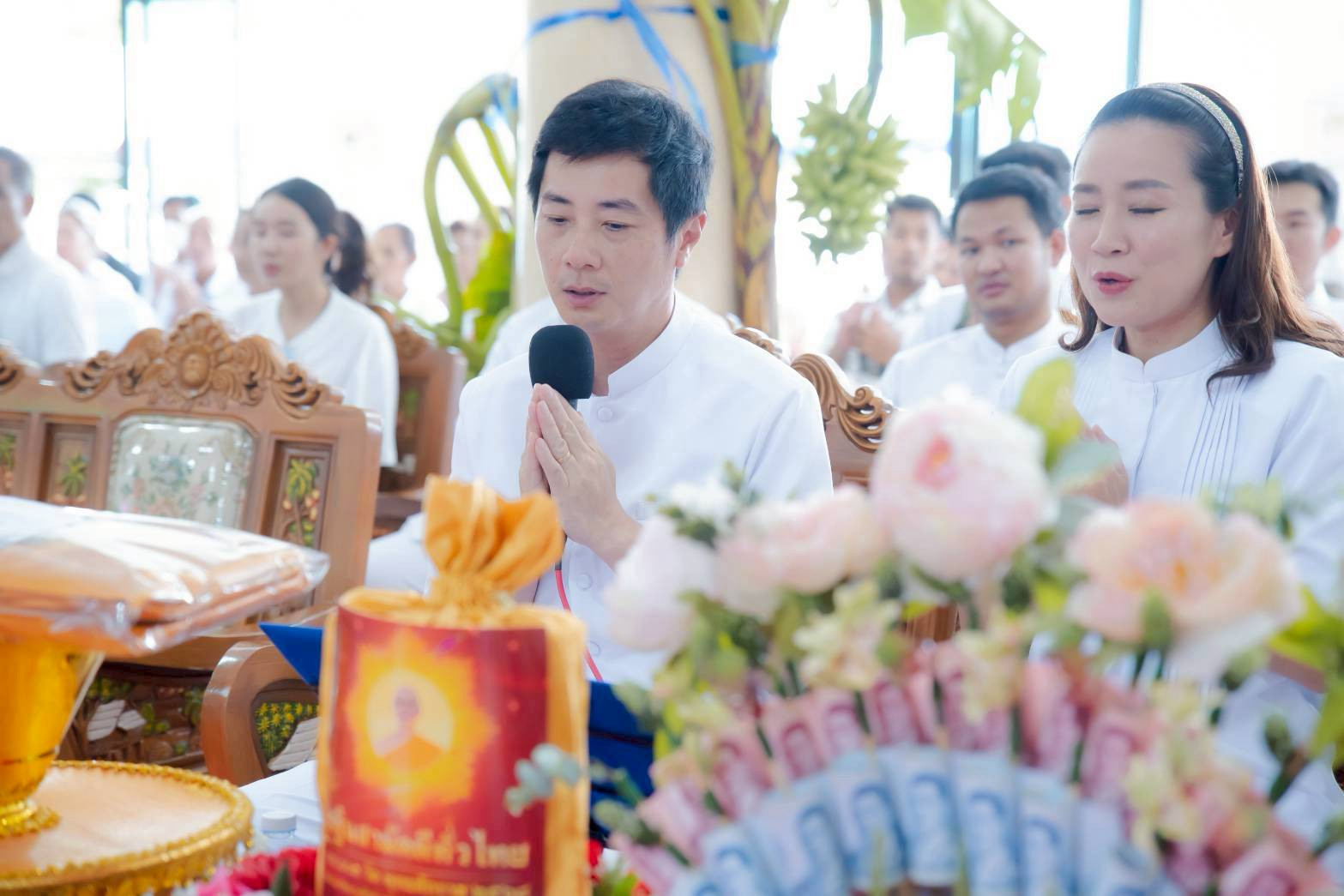 ภาพร่วมพิธีกรรมวัดธรรมราษฎร์เจริญผล