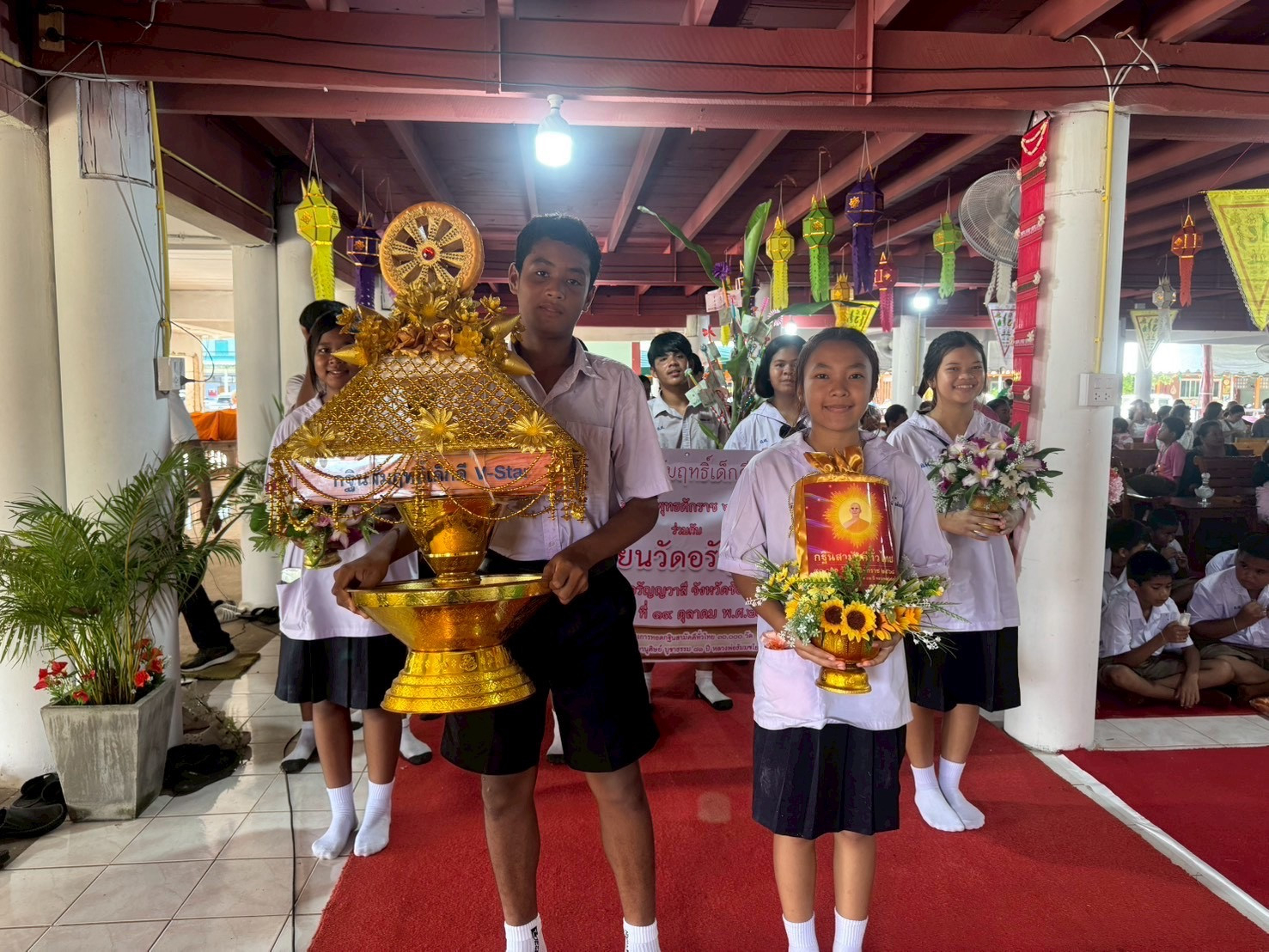 ภาพร่วมขบวนกฐินวัดอรัญญวาสี