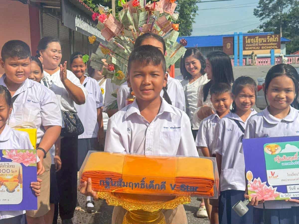 ภาพร่วมพิธีกรรมวัดไก่