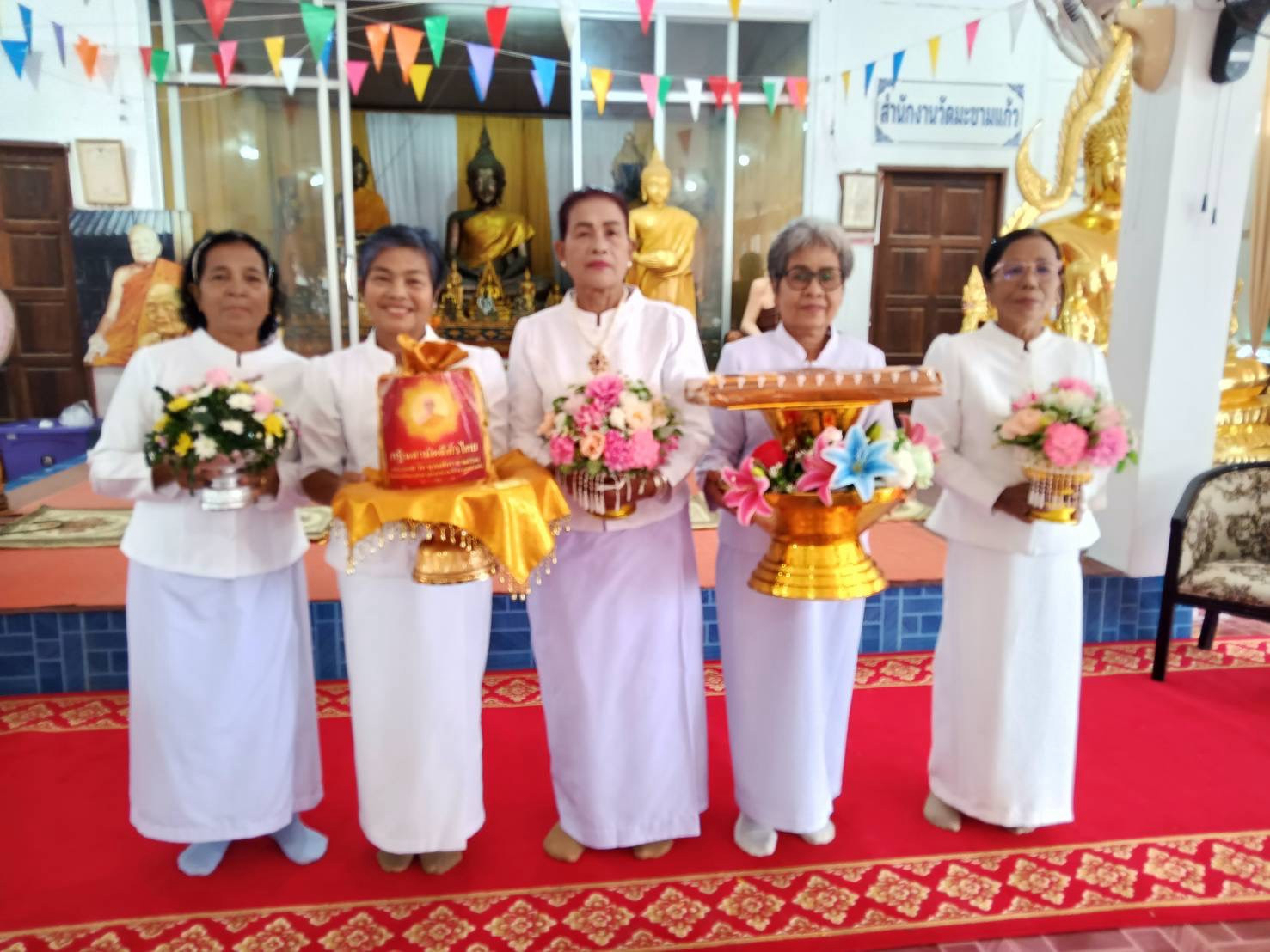 ภาพร่วมพิธีกรรมวัดมะขามแก้ว