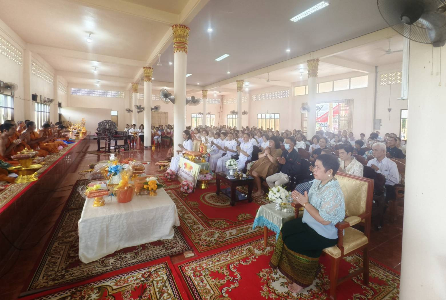 ภาพร่วมพิธีกรรมวัดหัววัง