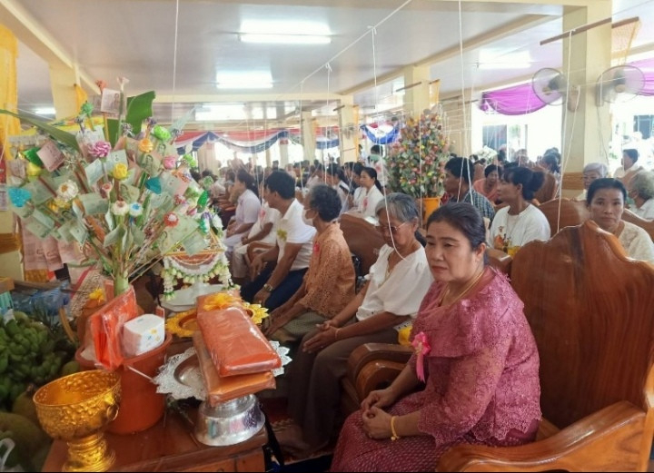 ภาพร่วมพิธีกรรมวัดหนองกุ่ม