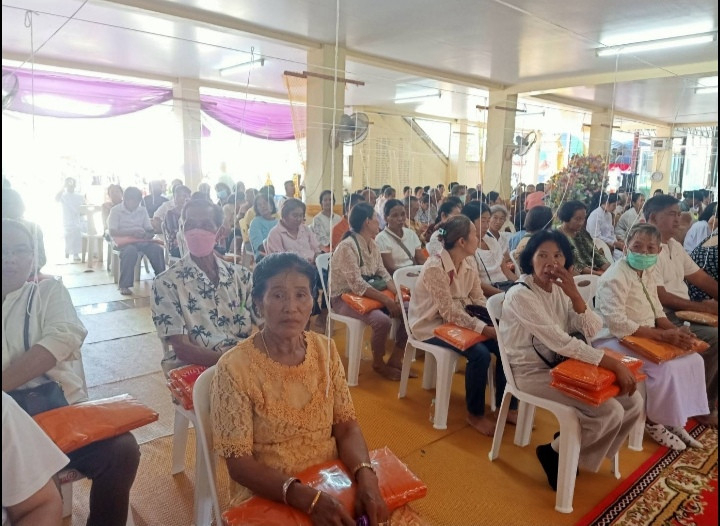 ภาพร่วมพิธีกรรมวัดหนองกุ่ม