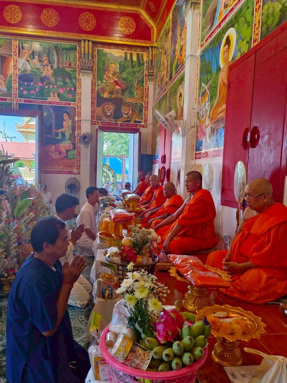 ภาพร่วมพิธีกรรมวัดหาดลี่