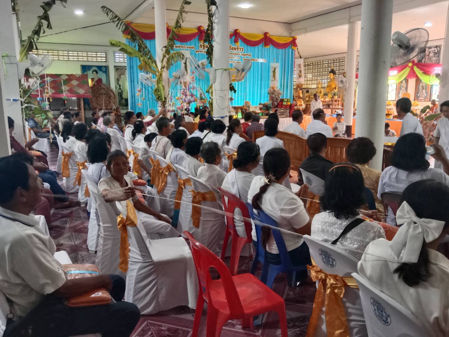 ภาพร่วมพิธีกรรมวัดวังพร้าว