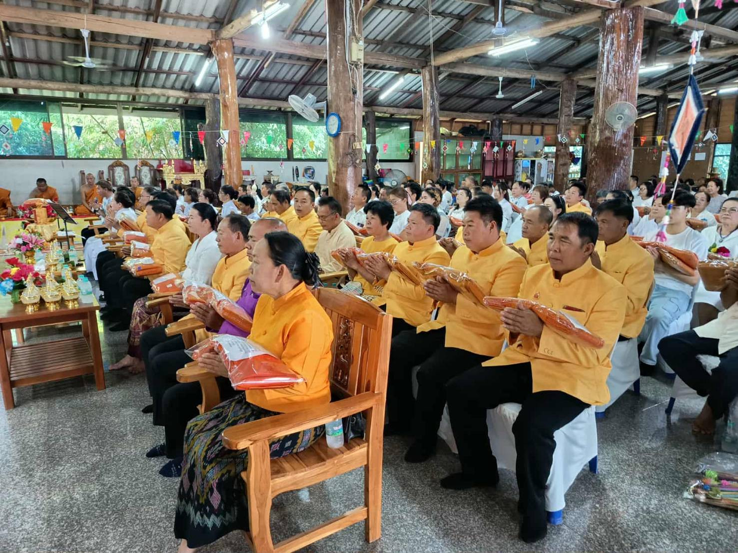 ภาพร่วมพิธีกรรมวัดโพธิ์ชัยศรี