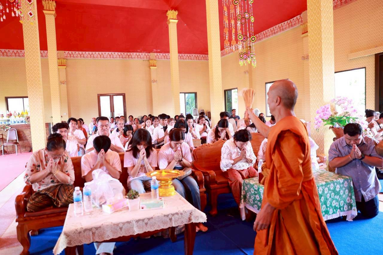 ภาพร่วมพิธีกรรมวัดดอนมะเกลือ