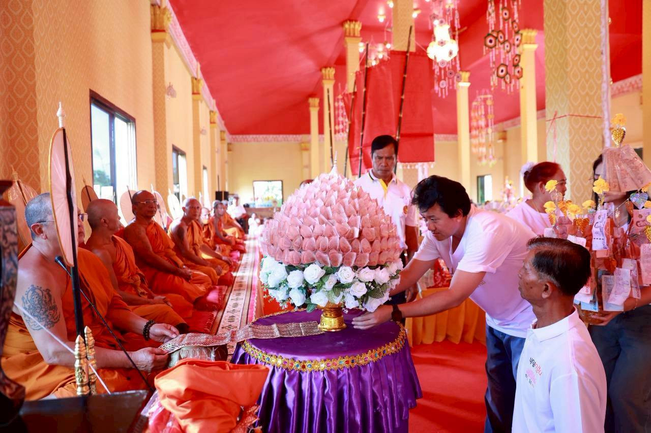 ภาพร่วมพิธีกรรมวัดดอนมะเกลือ