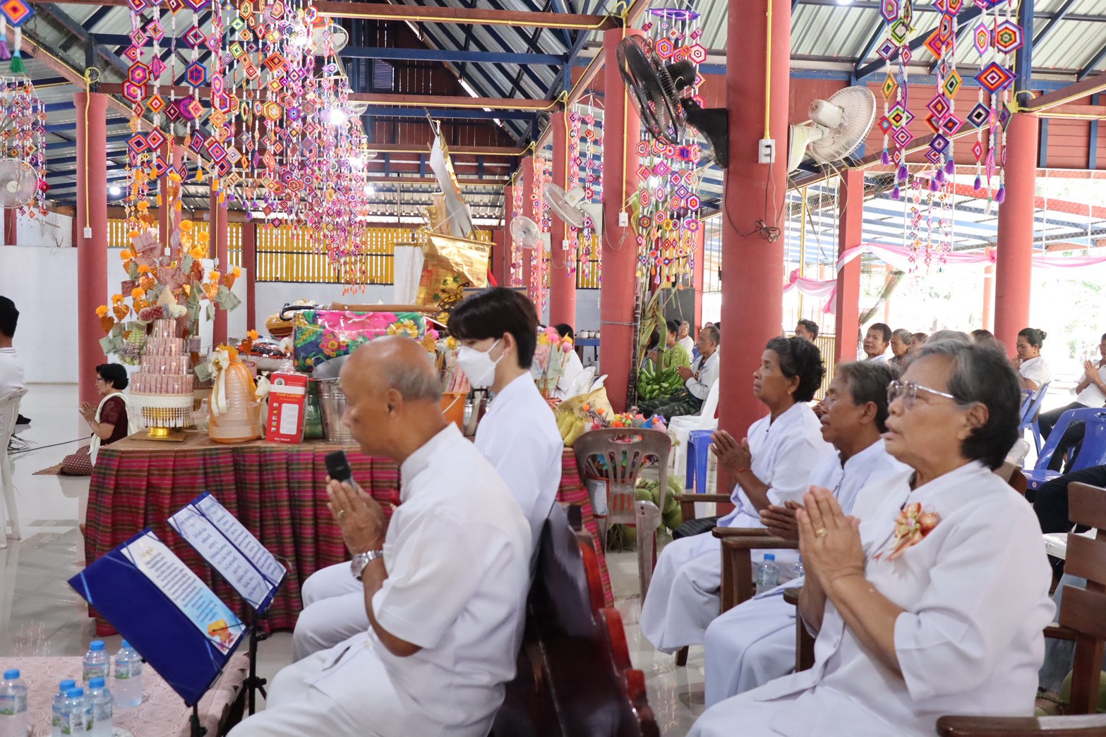 ภาพร่วมพิธีกรรมวัดโคกเฟือง