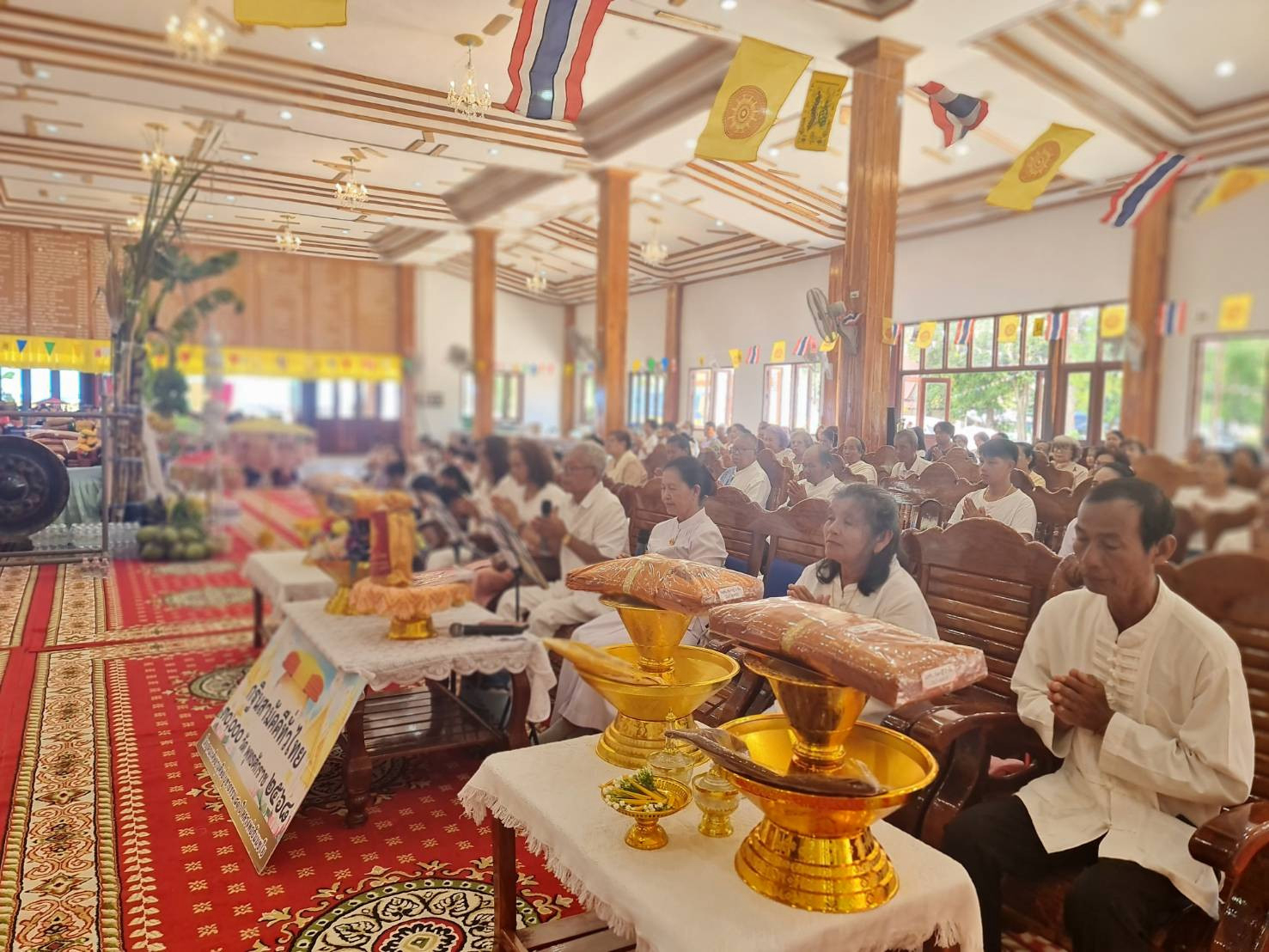 ภาพร่วมพิธีกรรมวัดโชติรสธรรมากร