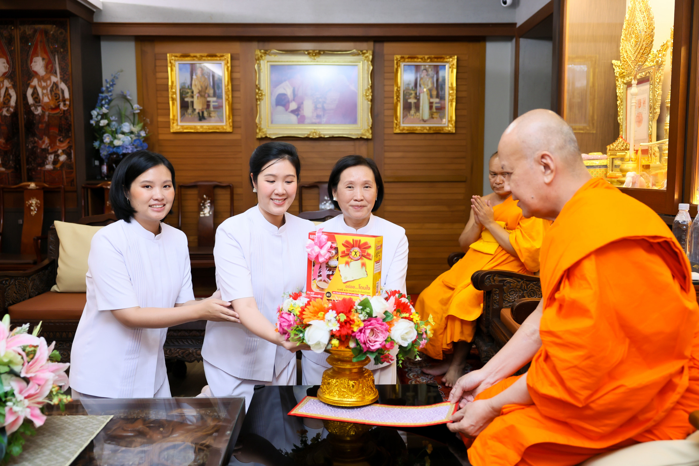 ภาพกล่าวคำถวายกฐินวัดสระเกศ