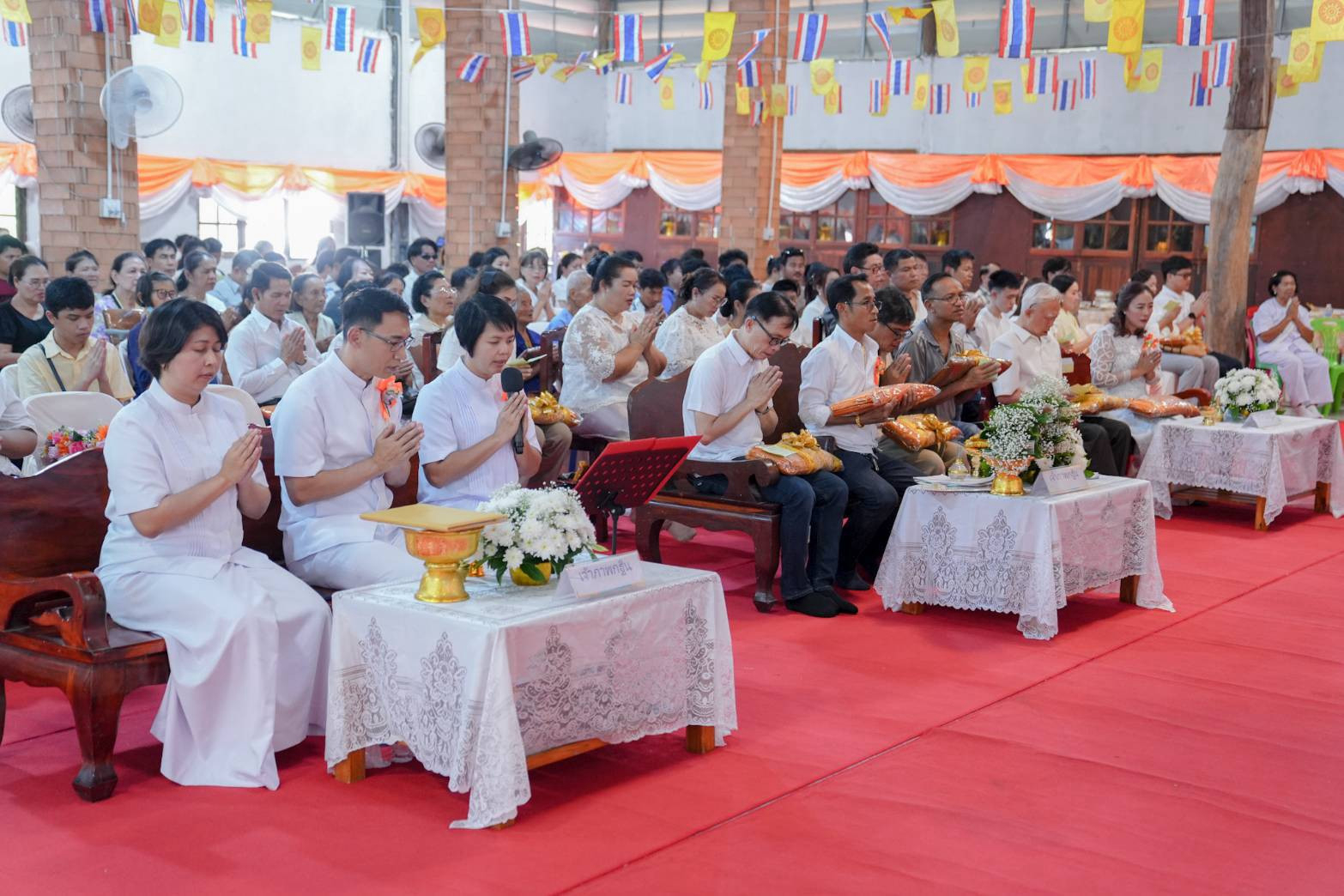 ภาพกล่าวคำถวายกฐินวัดนาน้อย