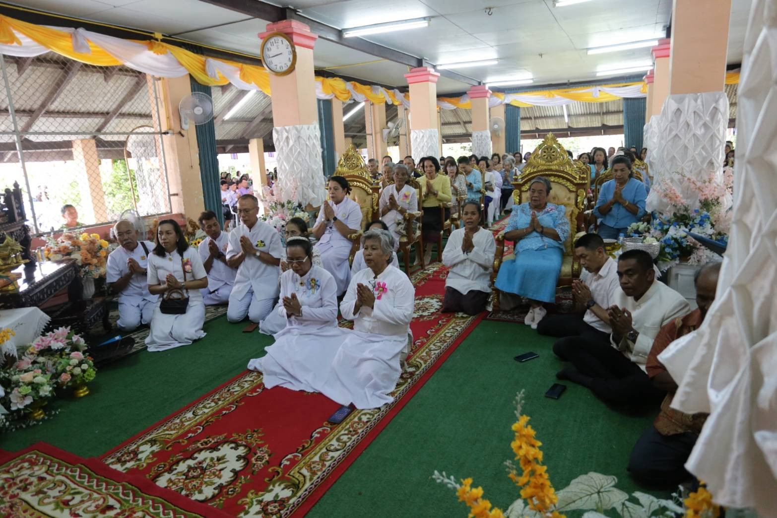 ภาพร่วมพิธีกรรมวัดชลเฉนียน