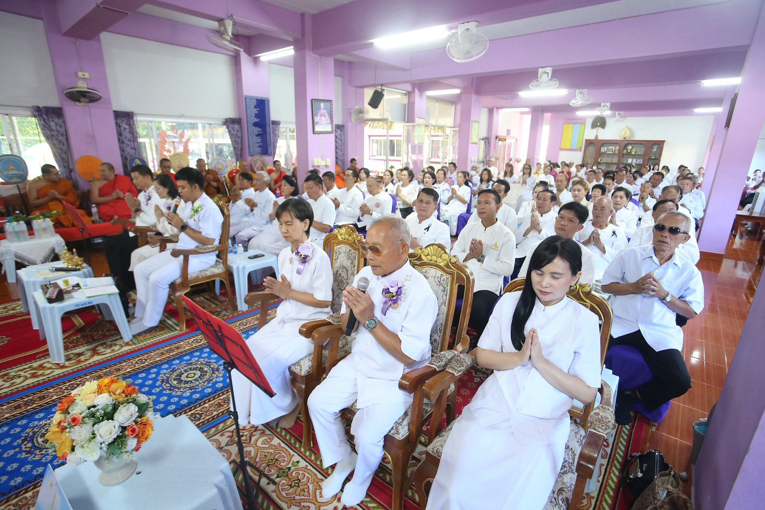 ภาพร่วมพิธีกรรมวัดป่าตาลใต้