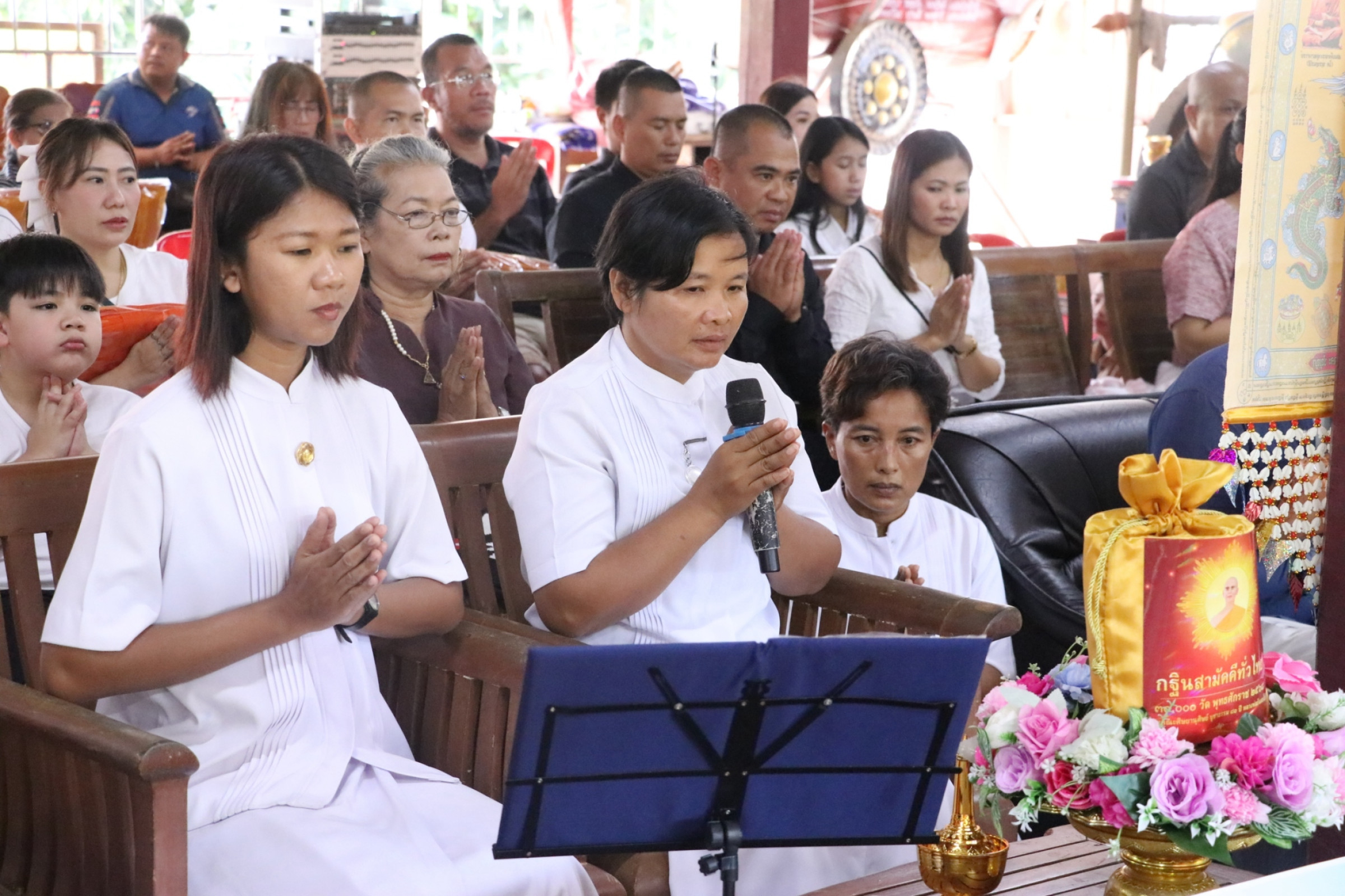 ภาพร่วมพิธีกรรมวัดศรีพรหมจักร