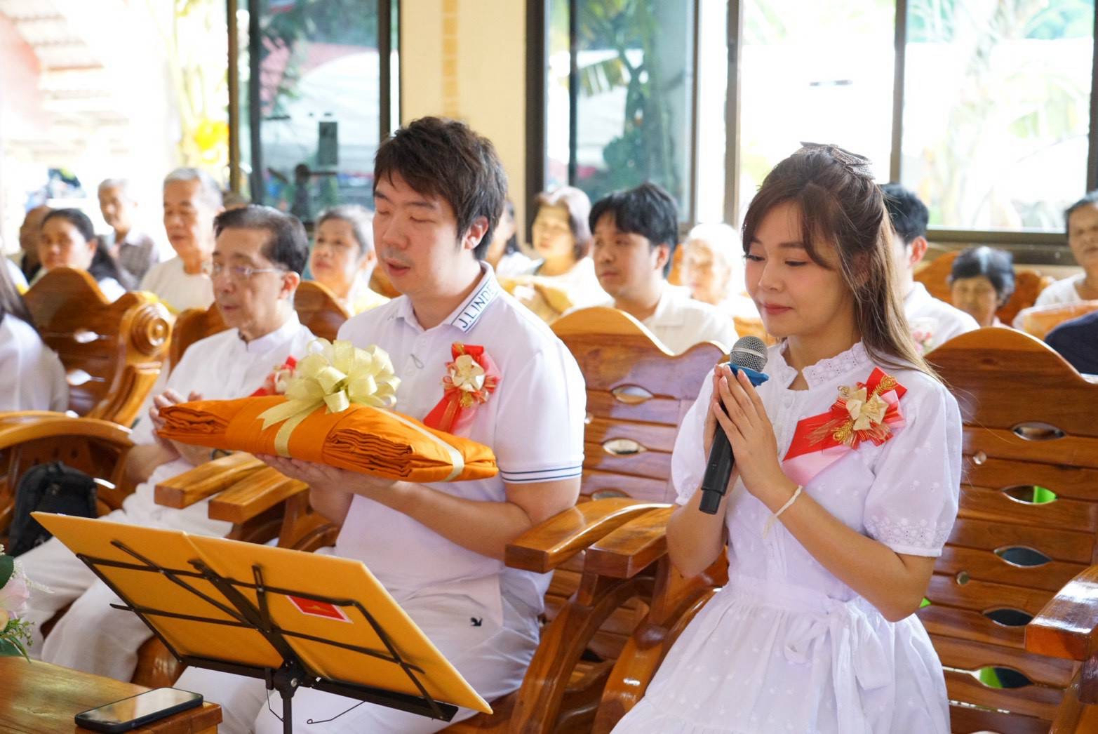 ภาพกล่าวคำถวายกฐินวัดสวนทองรวมมิตร