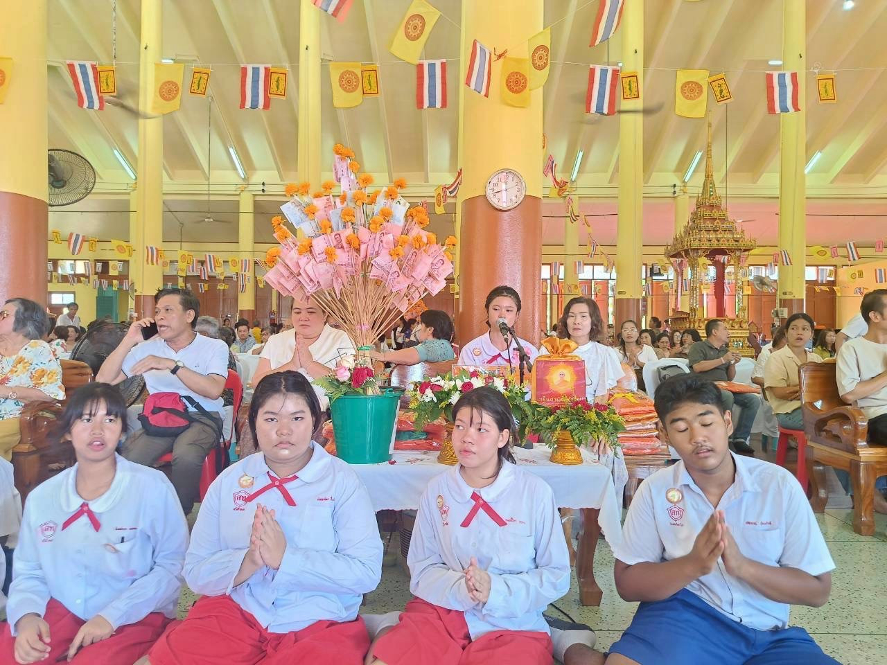 ภาพร่วมพิธีกรรมวัดหลวงสุนทราราม