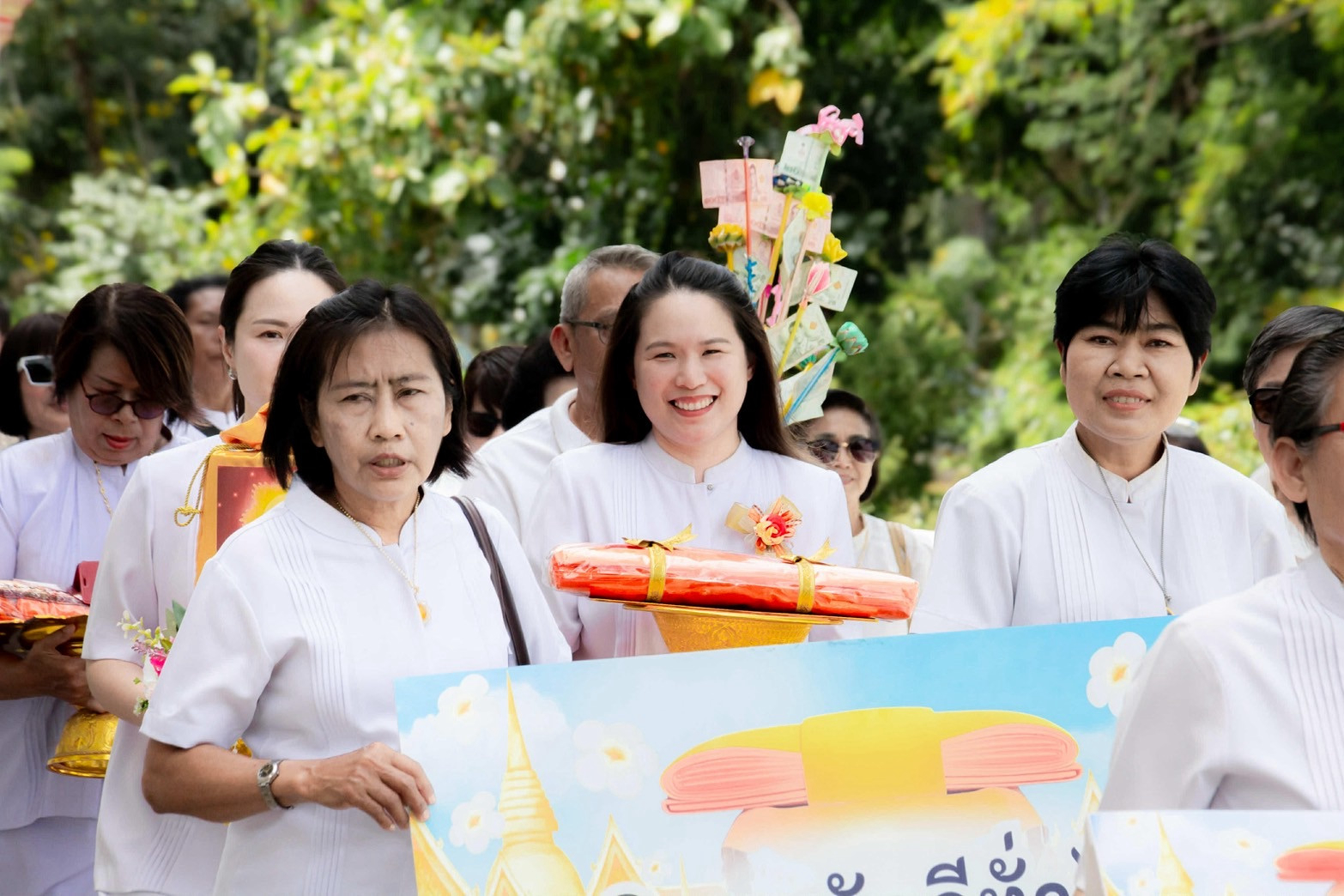 ภาพร่วมพิธีกรรมวัดโพธิ์งาม