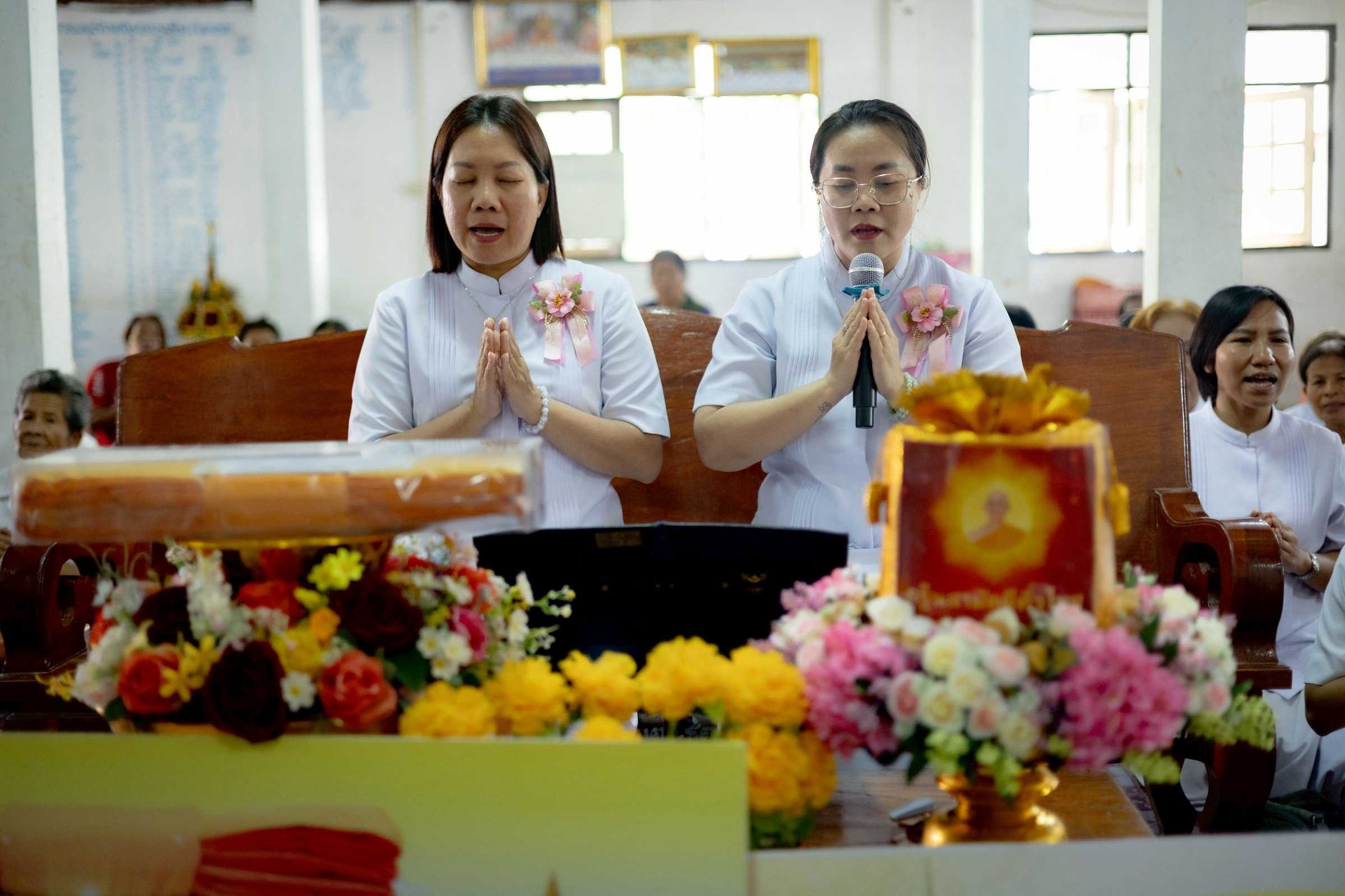ภาพร่วมพิธีกรรมวัดสว่างศรีสุขาราม