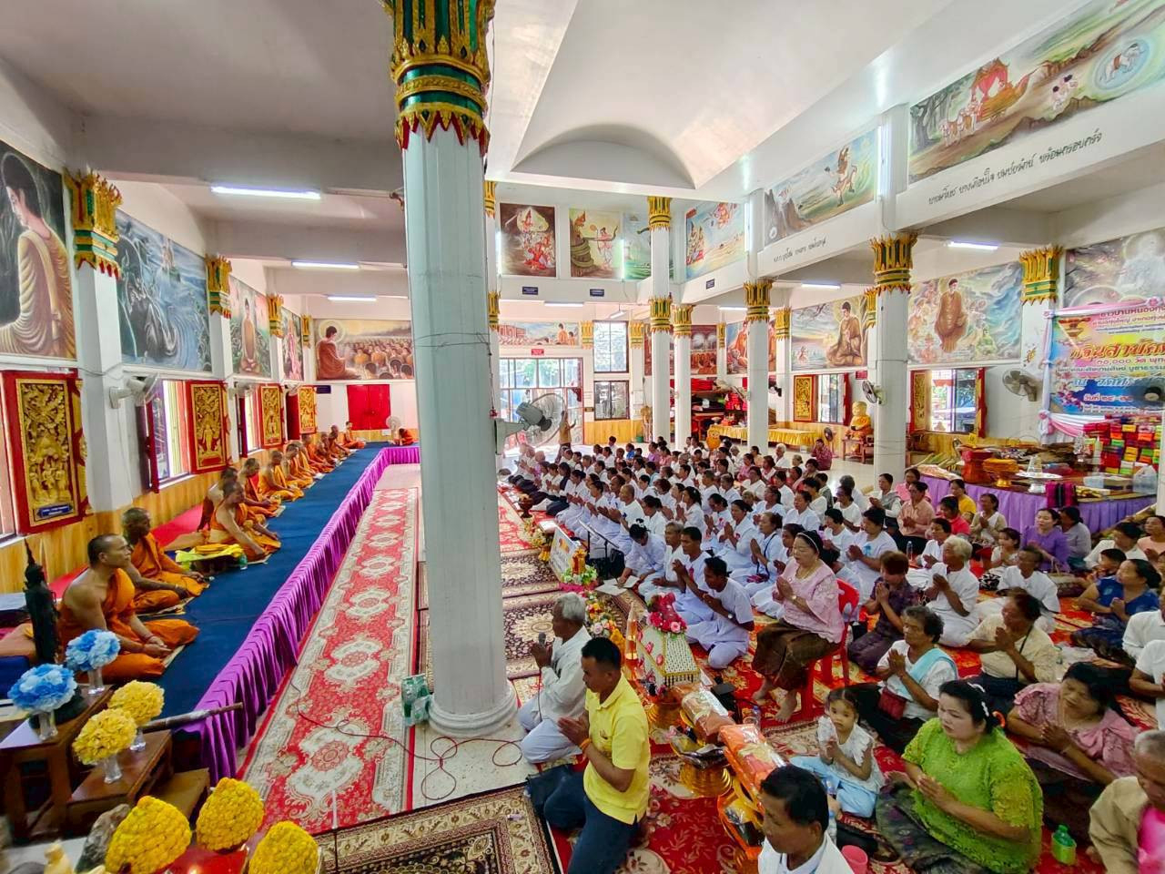 ภาพร่วมพิธีกรรมวัดทิพย์ศรีปัญญา