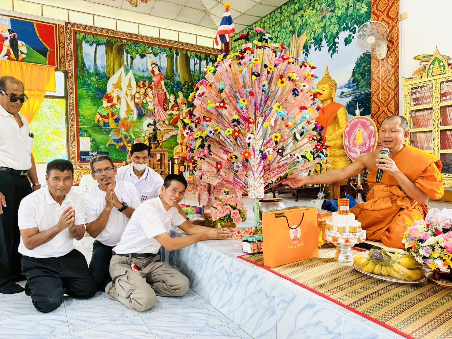 ภาพร่วมพิธีกรรมวัดศรีสุขสำราญ