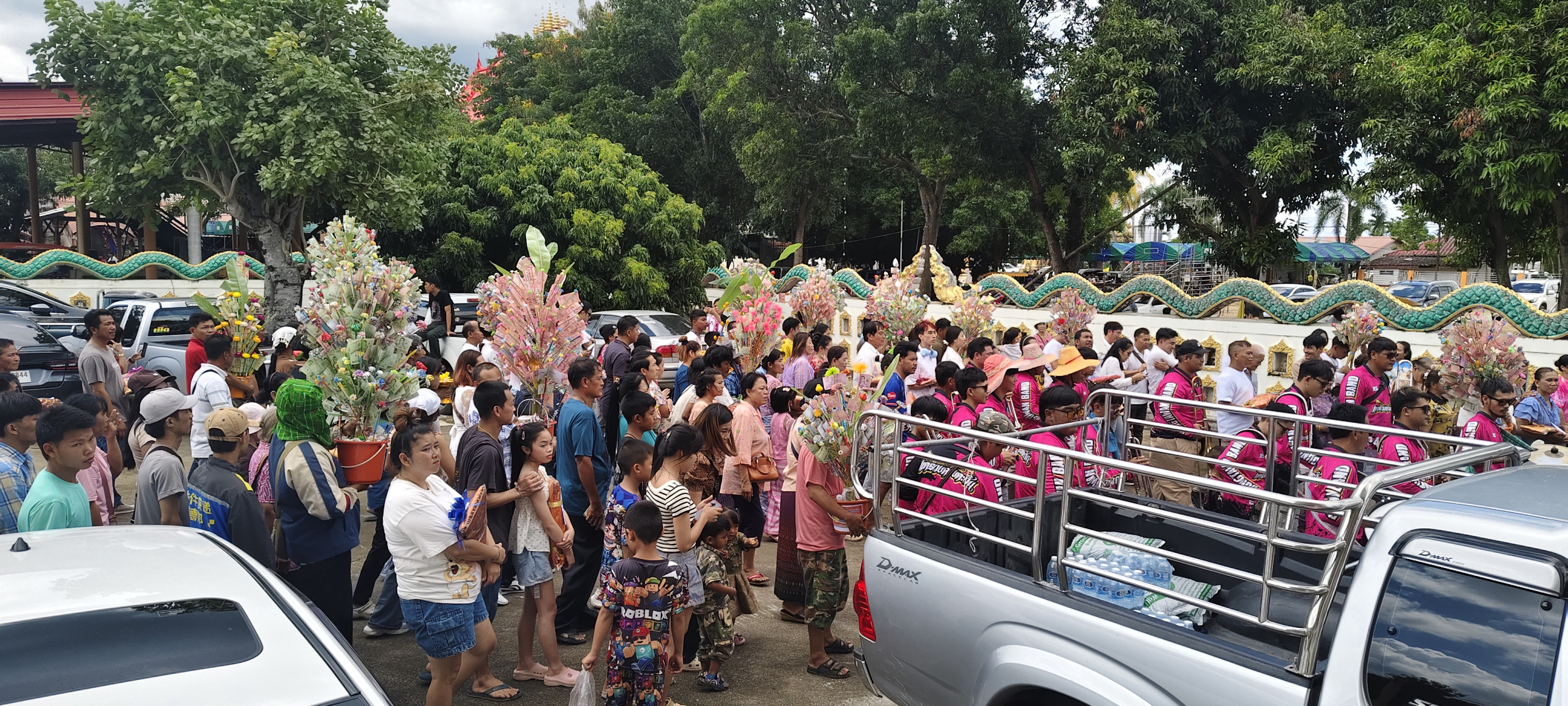 ภาพร่วมพิธีกรรมวัดไทรทองพัฒนา