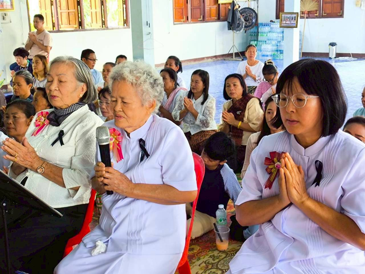 ภาพร่วมพิธีกรรมวัดป่าธรรมวิเวก