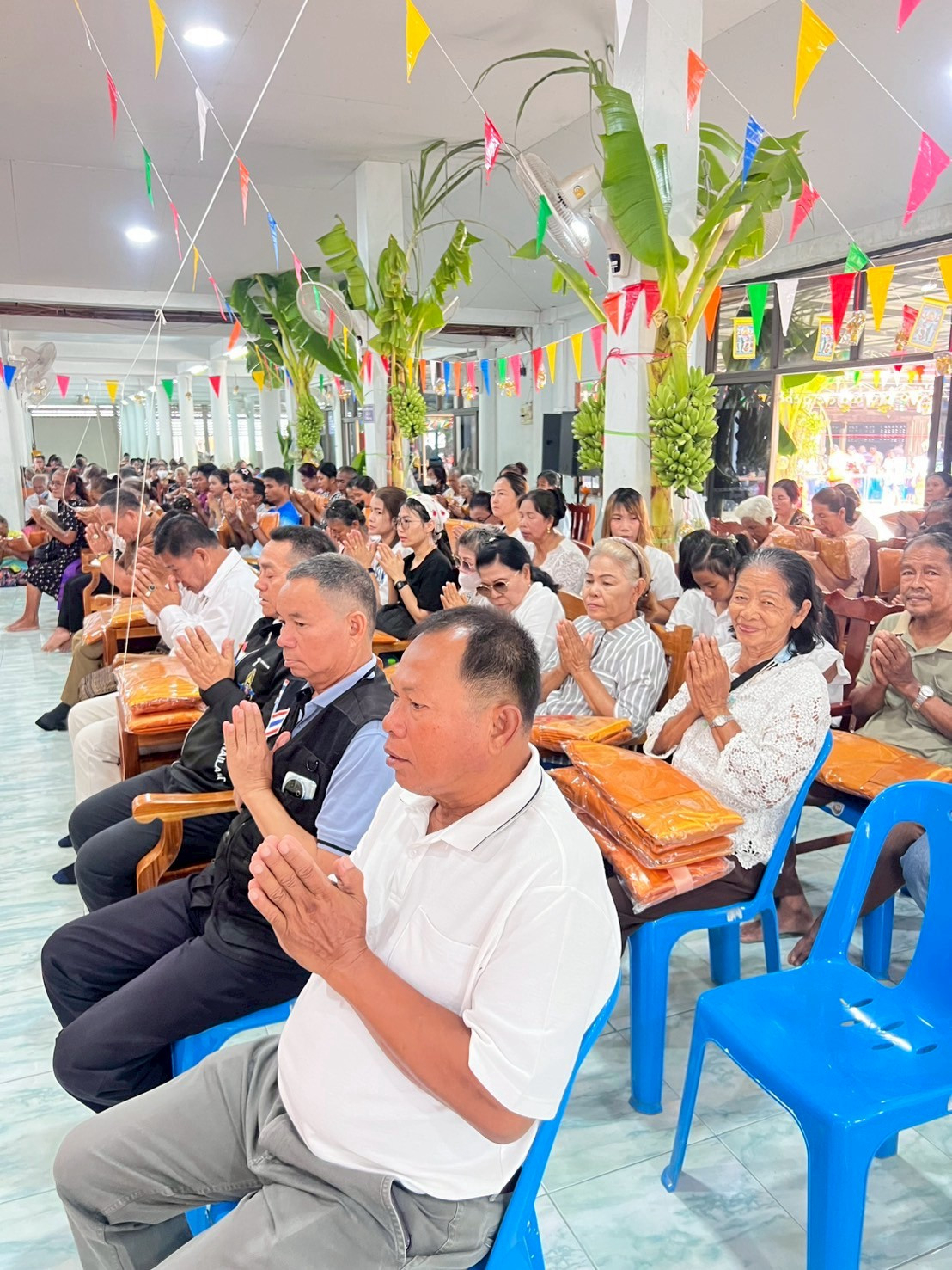ภาพร่วมพิธีกรรมวัดโพธาราม