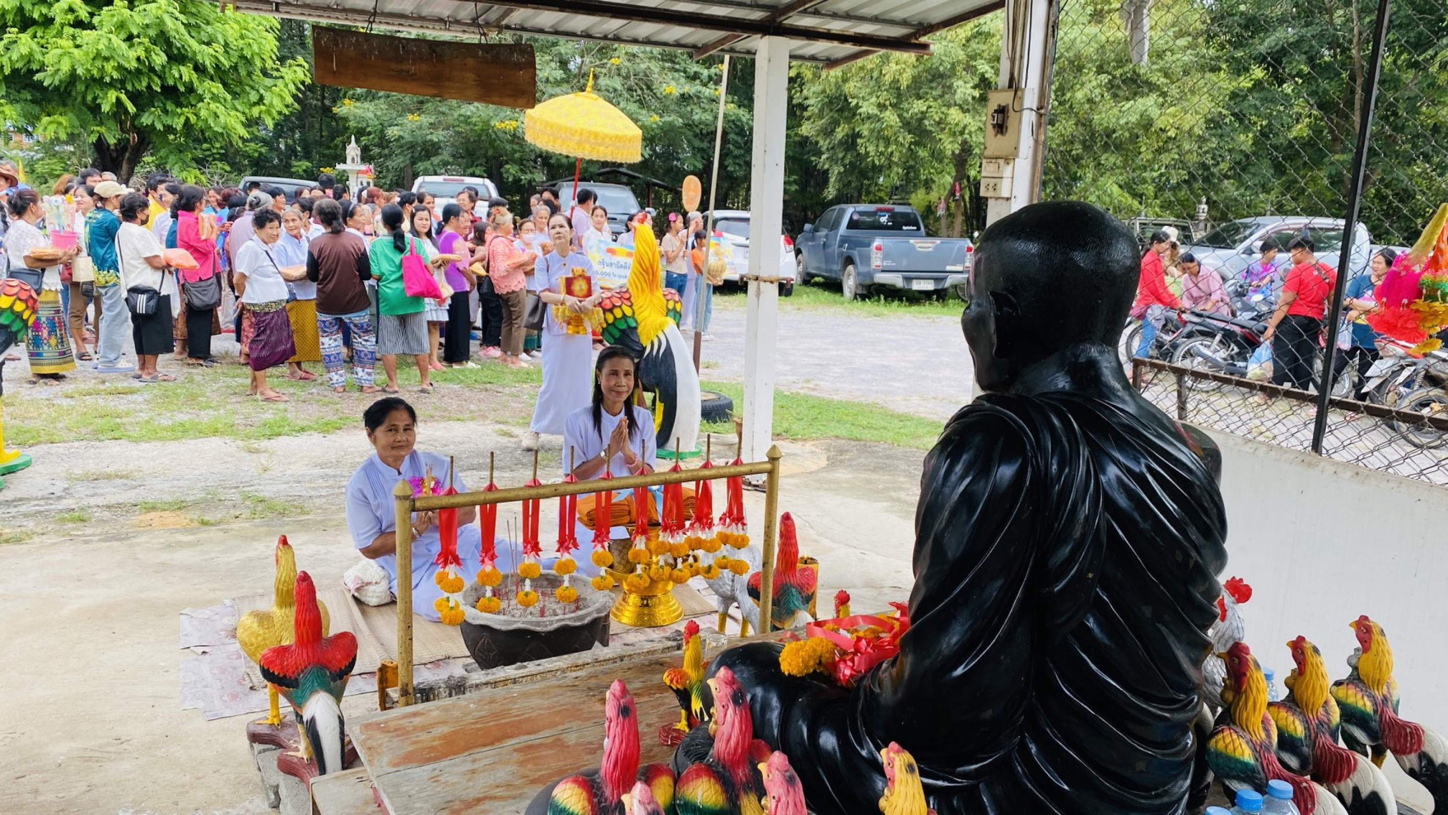 ภาพร่วมพิธีกรรมวัดหนองกี่