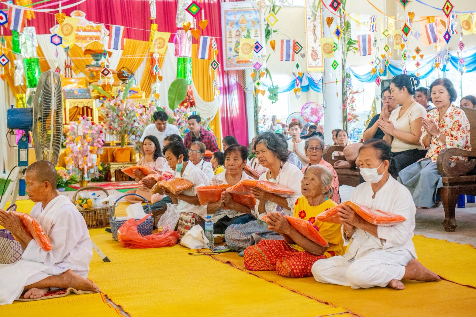 ภาพร่วมพิธีกรรมวัดศรีจันทราราม