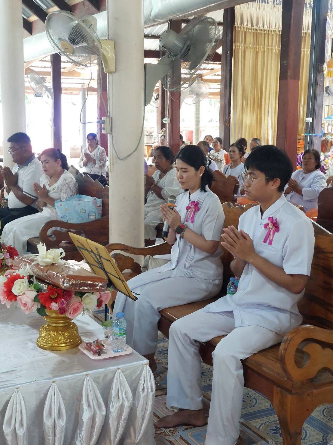 ภาพกล่าวคำถวายกฐินวัดโป่งข่อย