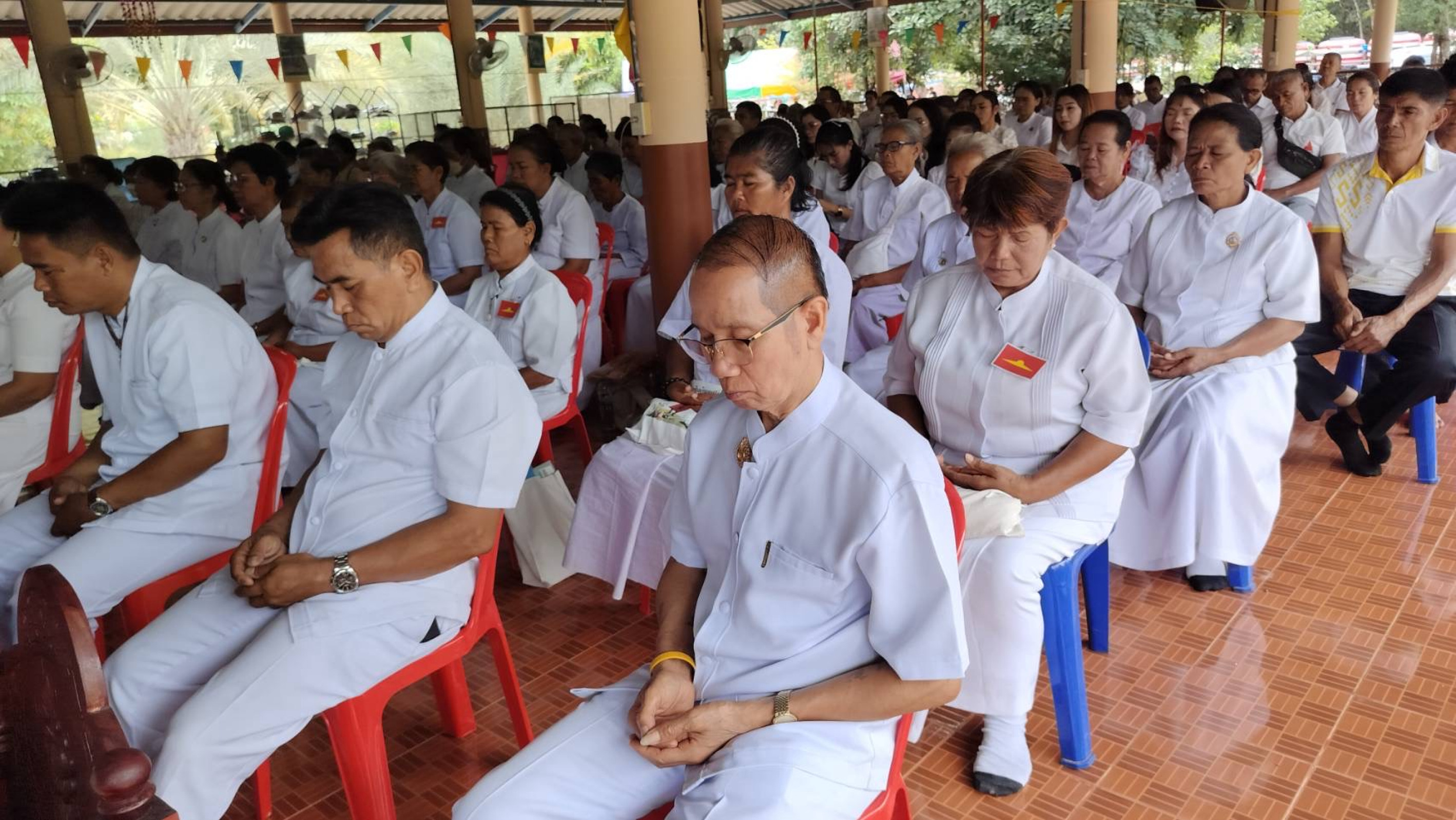 ภาพร่วมพิธีกรรมวัดป่าปะคำดง