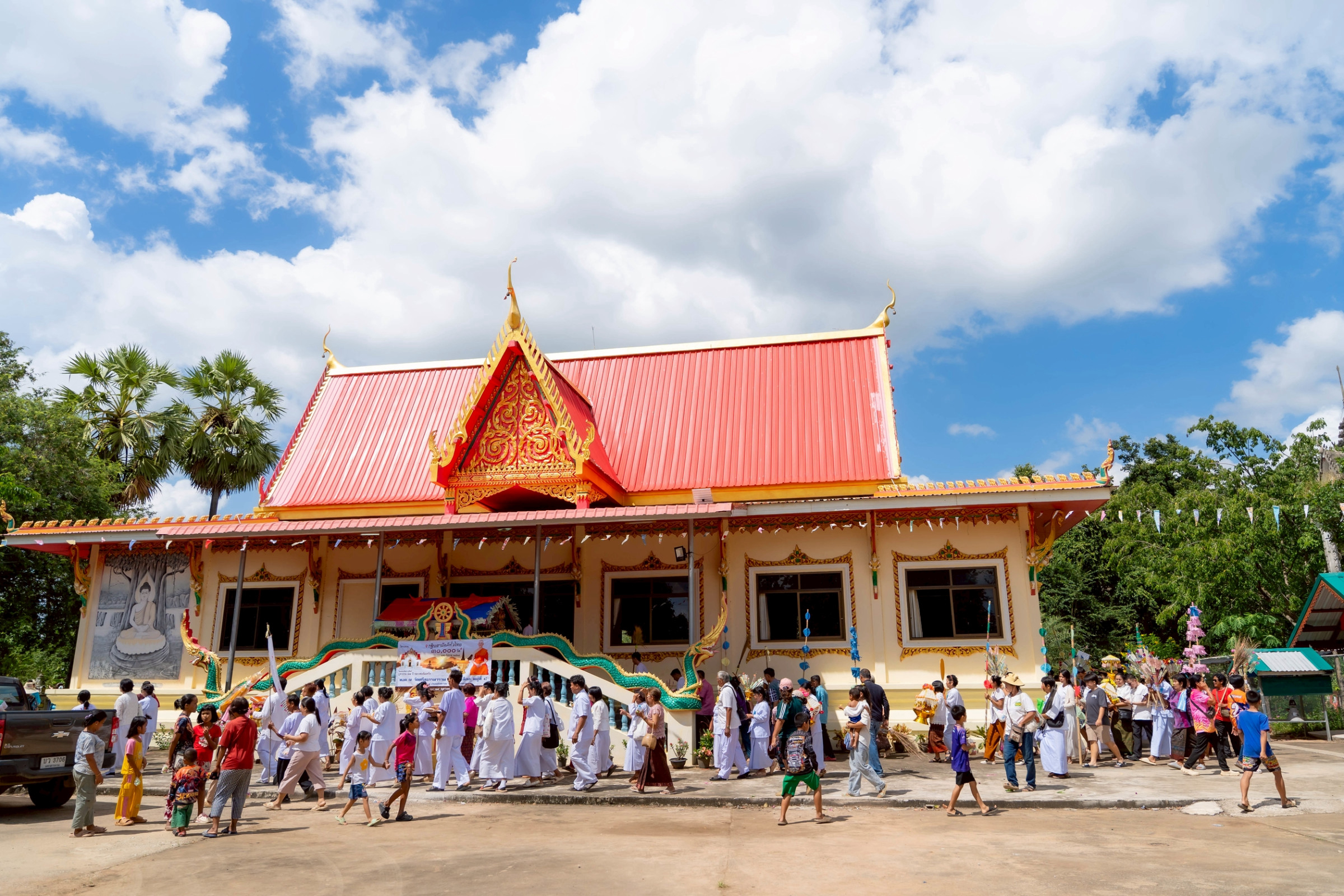 ภาพร่วมขบวนกฐินวัดศรีสุธรรมาราม