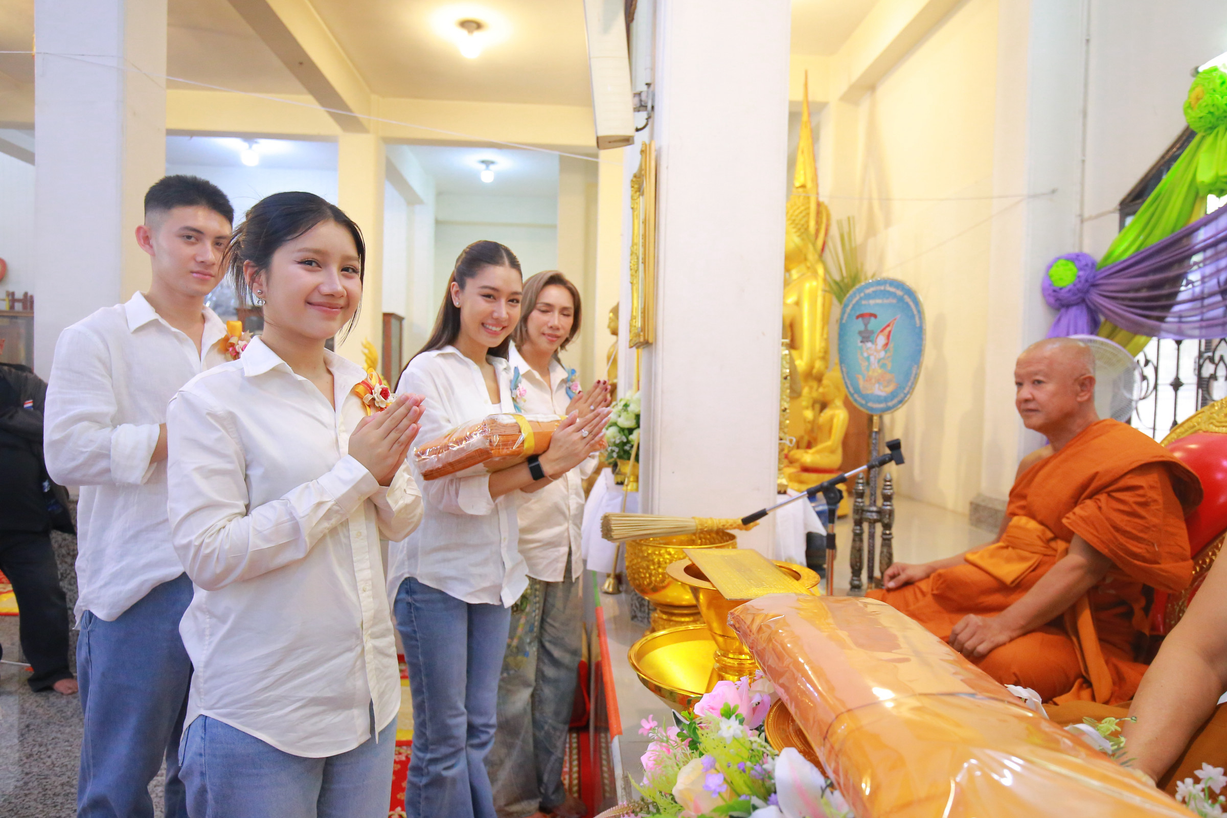 ภาพร่วมพิธีกรรมวัดสุทธาวาส