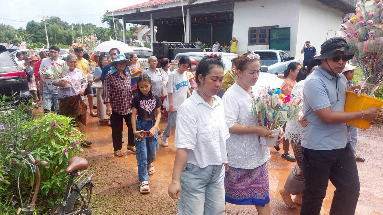 ภาพร่วมพิธีกรรมวัดหนองแหน