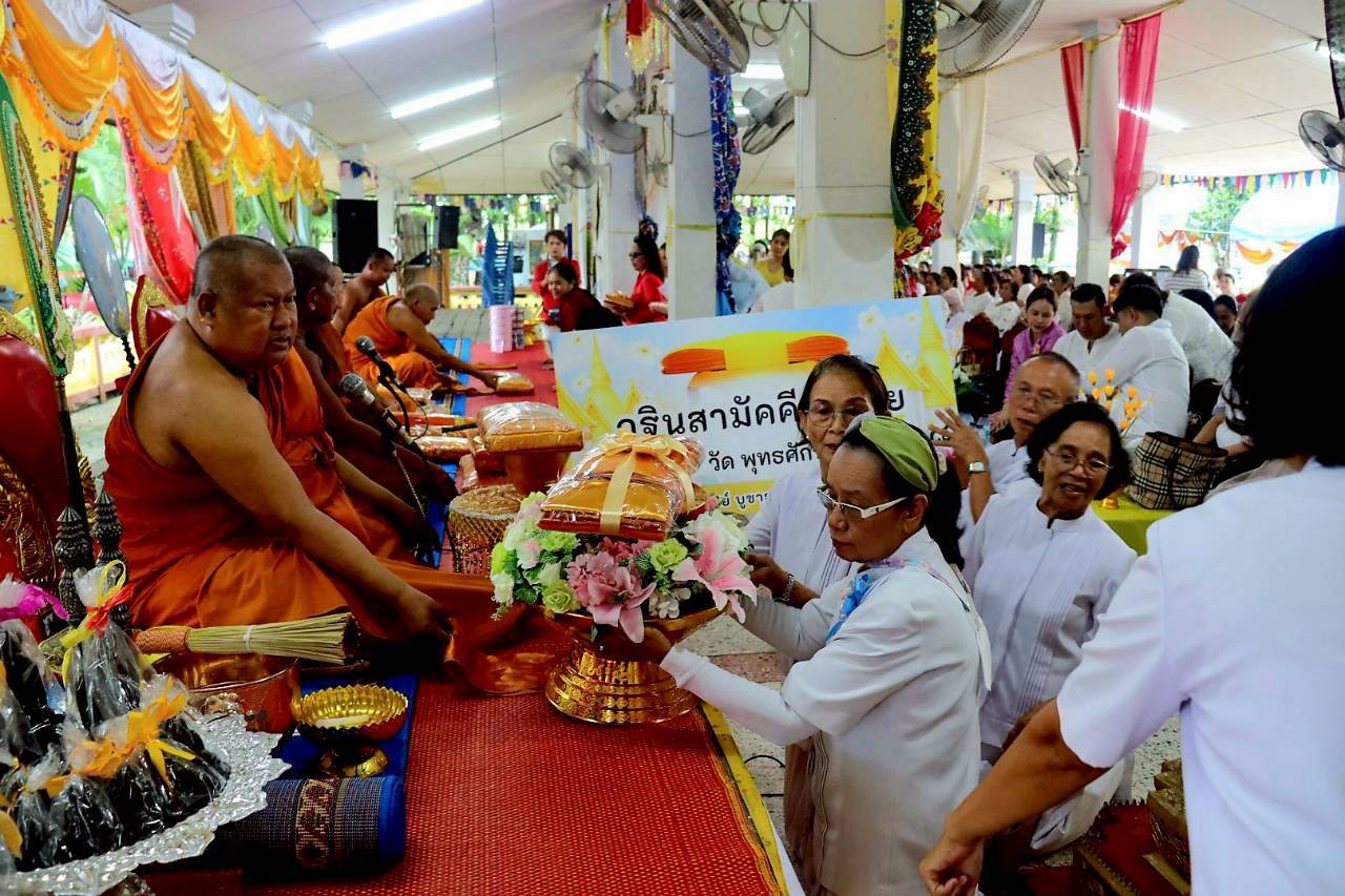 ภาพร่วมพิธีกรรมวัดพังสิงห์