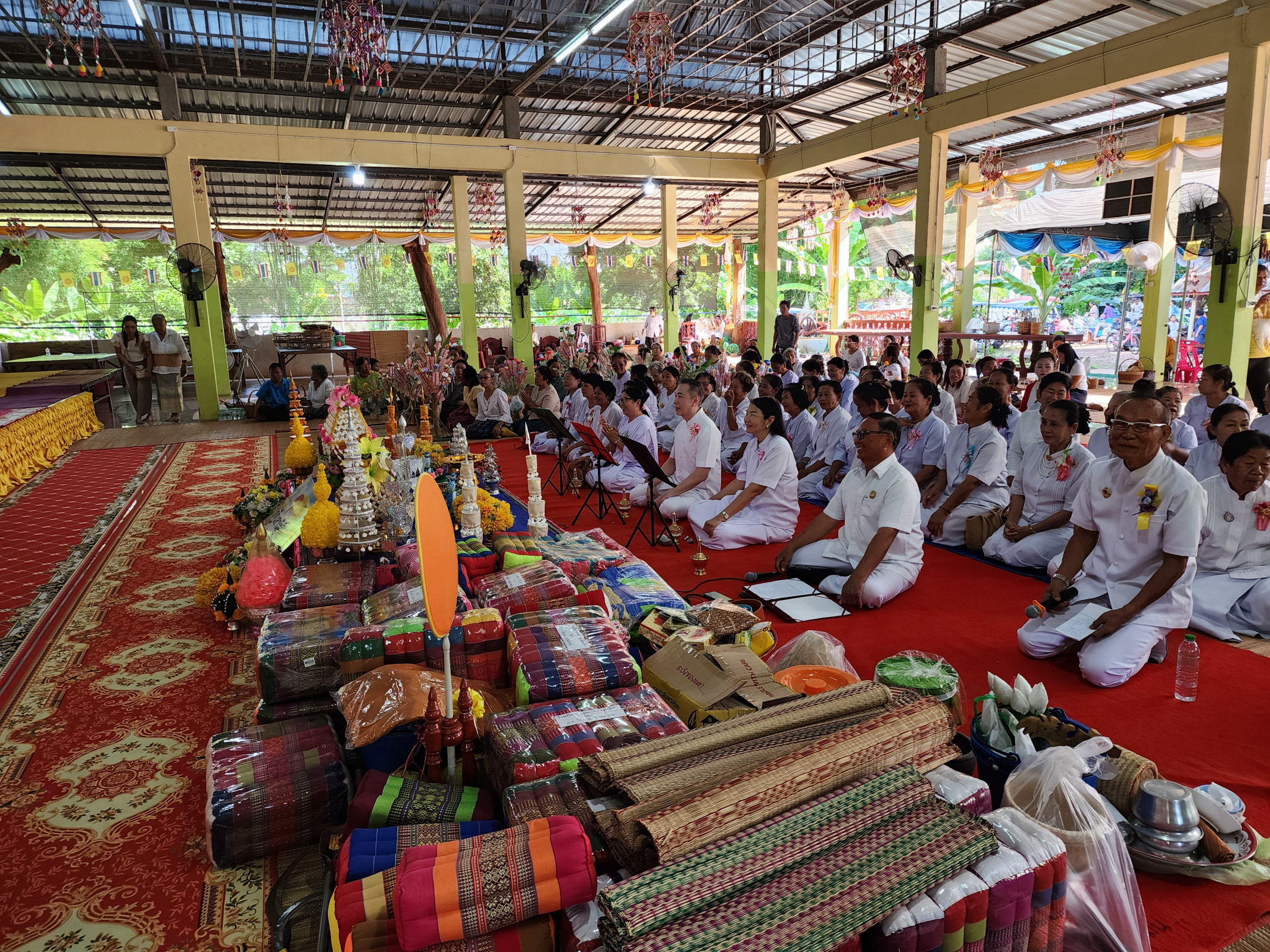 ภาพร่วมพิธีกรรมวัดทุ่งมนศิริพลเมือง