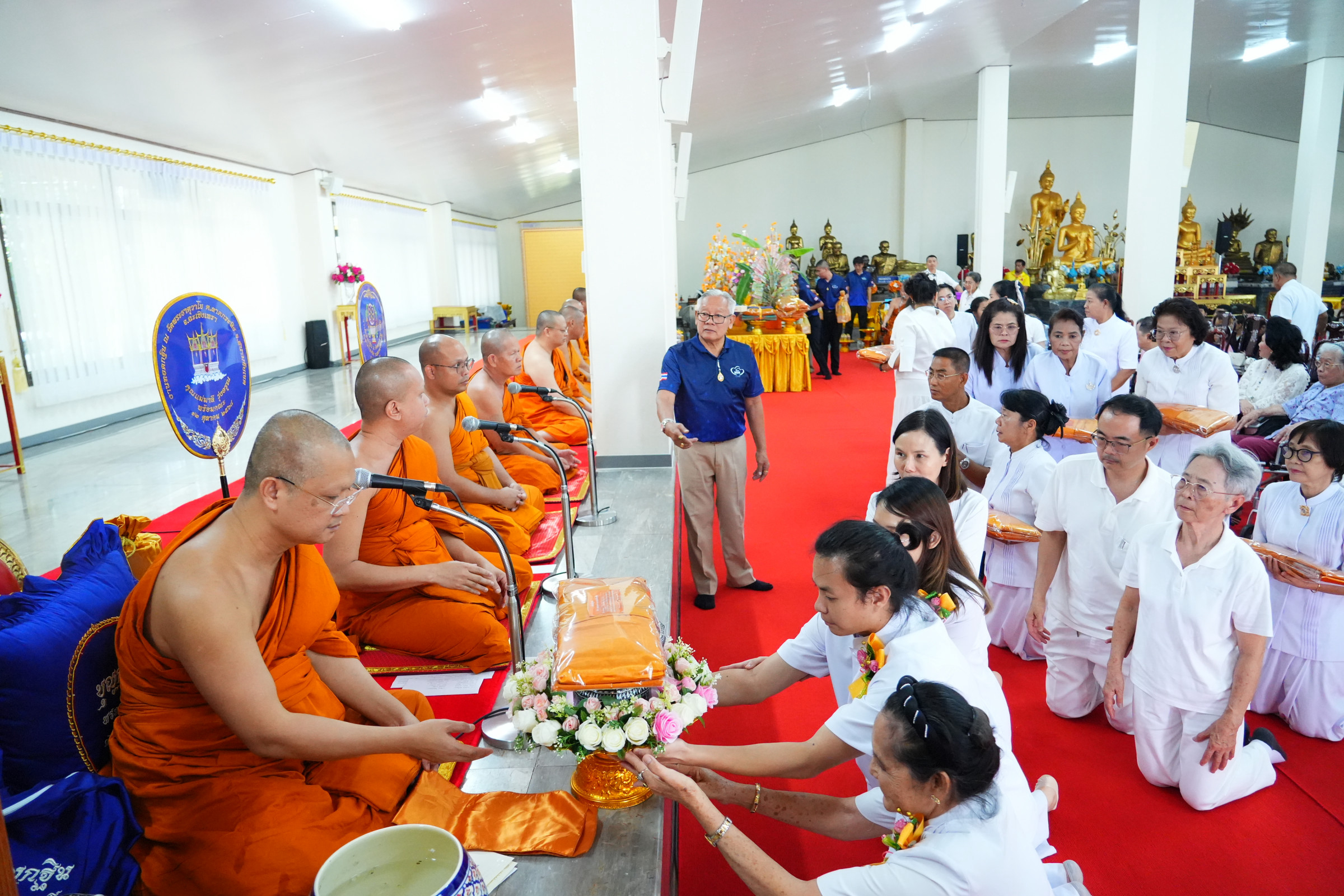 ภาพร่วมพิธีกรรมวัดห้วยน้ำทรัพย์