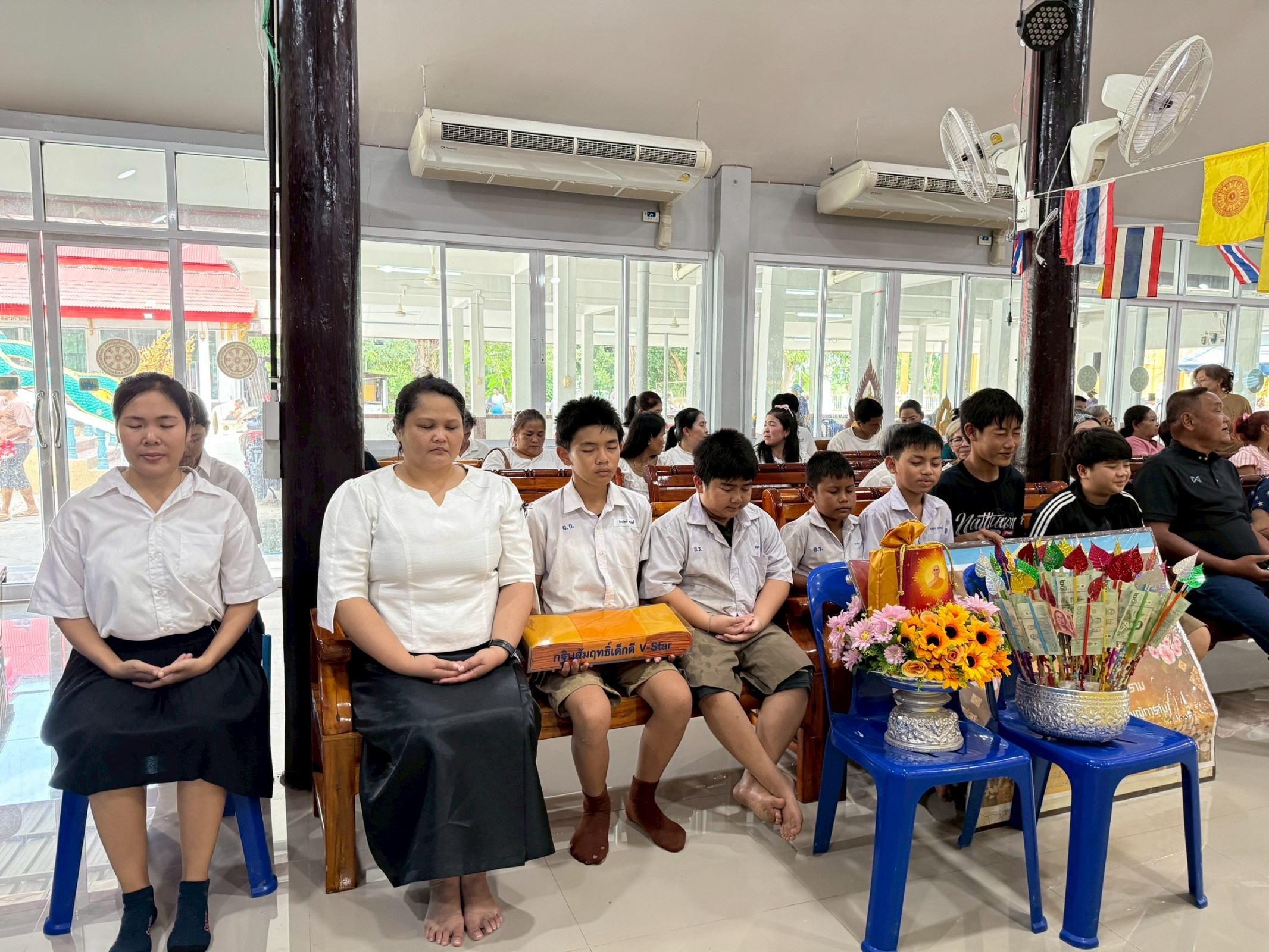 ภาพร่วมพิธีกรรมวัดอรัญญิการาม