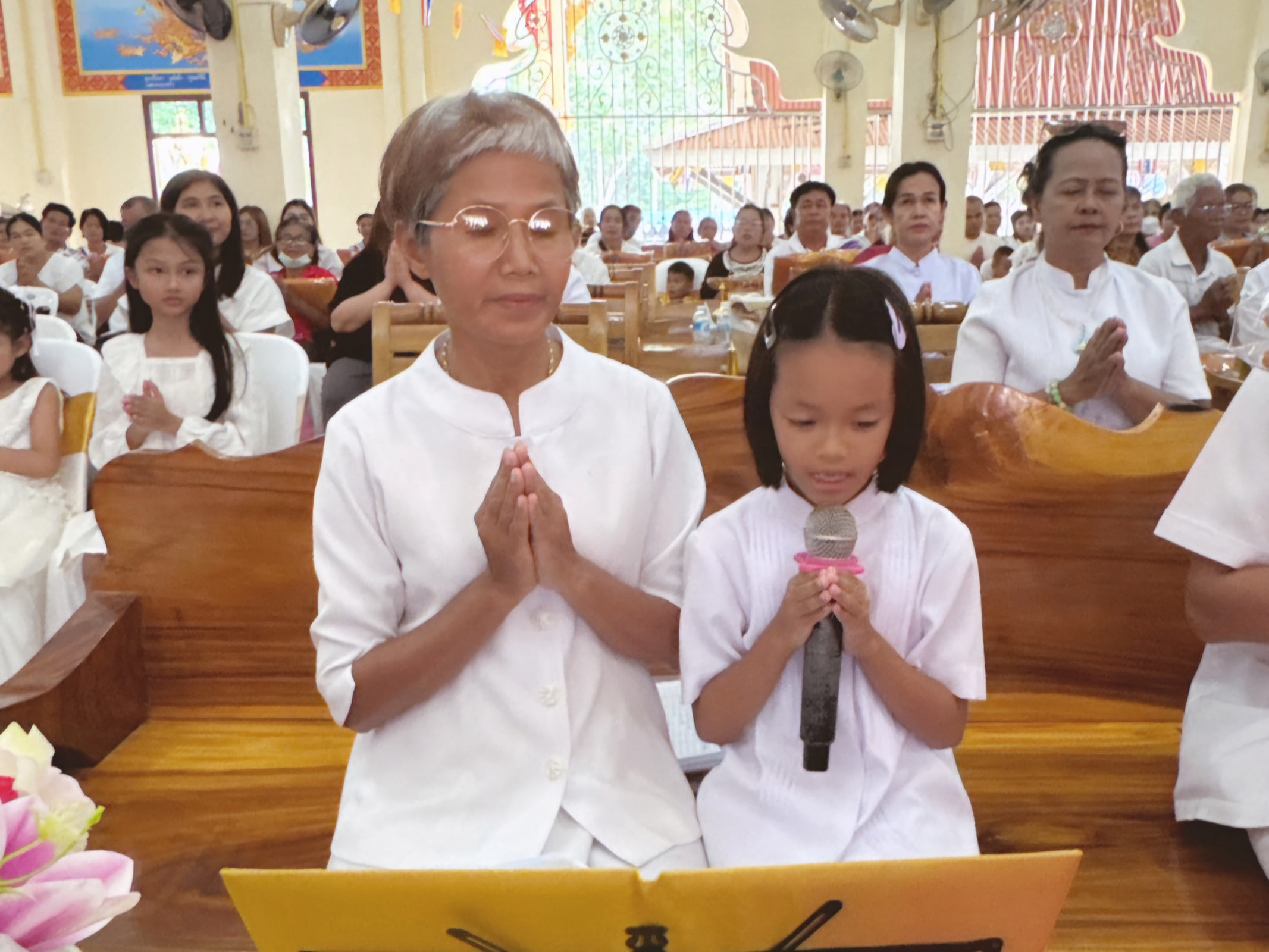 ภาพกล่าวคำถวายกฐินวัดคลองน้ำแดง