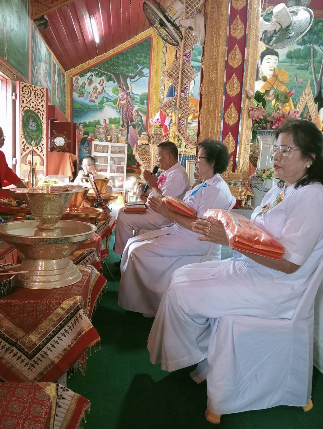 ภาพกล่าวคำถวายกฐินวัดบ้านโป่งเทวี(บ้านโป่ง)