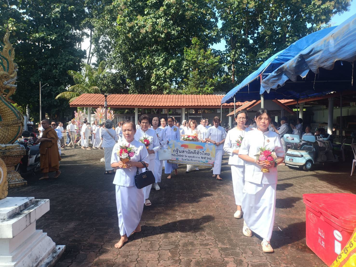 ภาพร่วมขบวนกฐินวัดธรรมประสิทธิ์