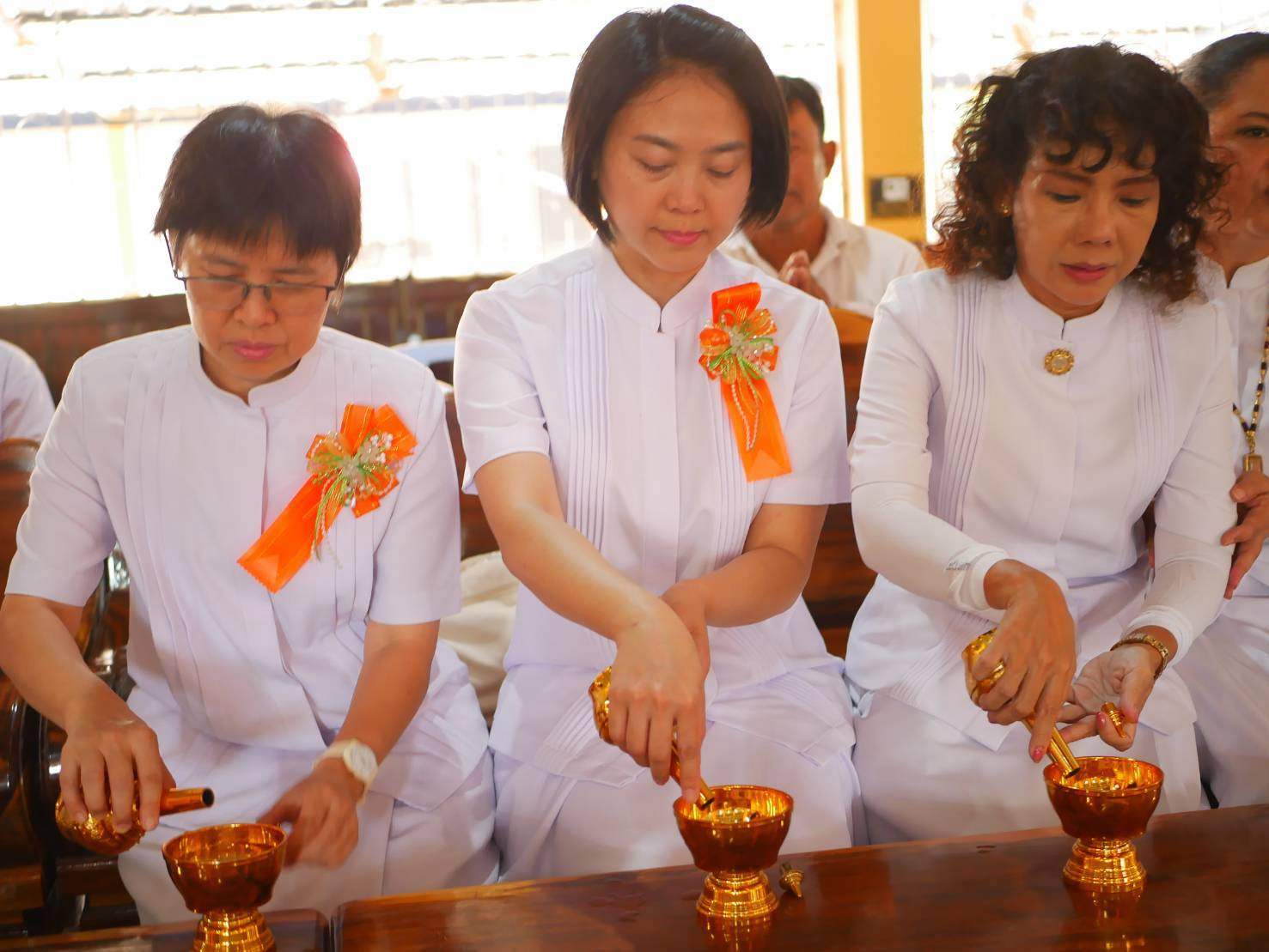 ภาพร่วมพิธีกรรมวัดบ่อพลับ