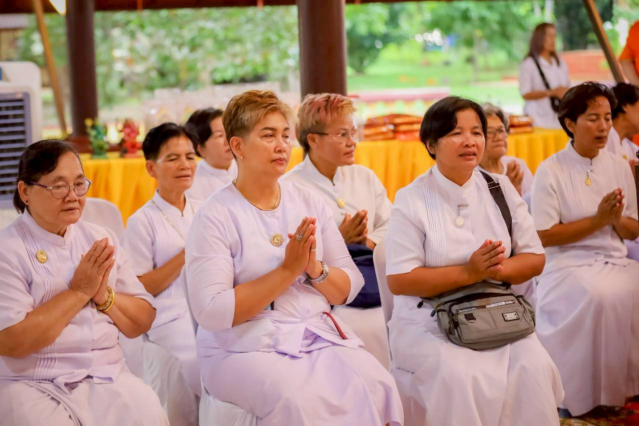 ภาพร่วมพิธีกรรมวัดราชคีรีหิรัญยาราม