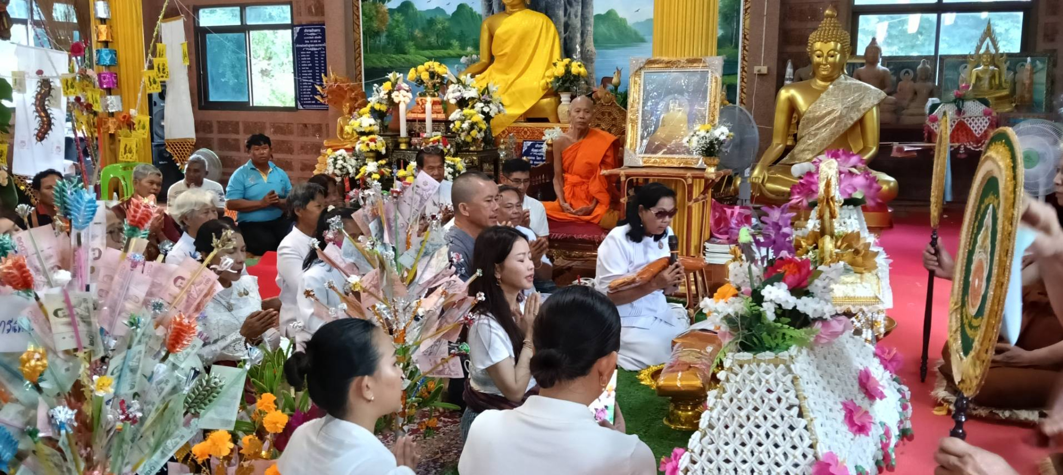 ภาพกล่าวคำถวายกฐินวัดบ้านสำโรง