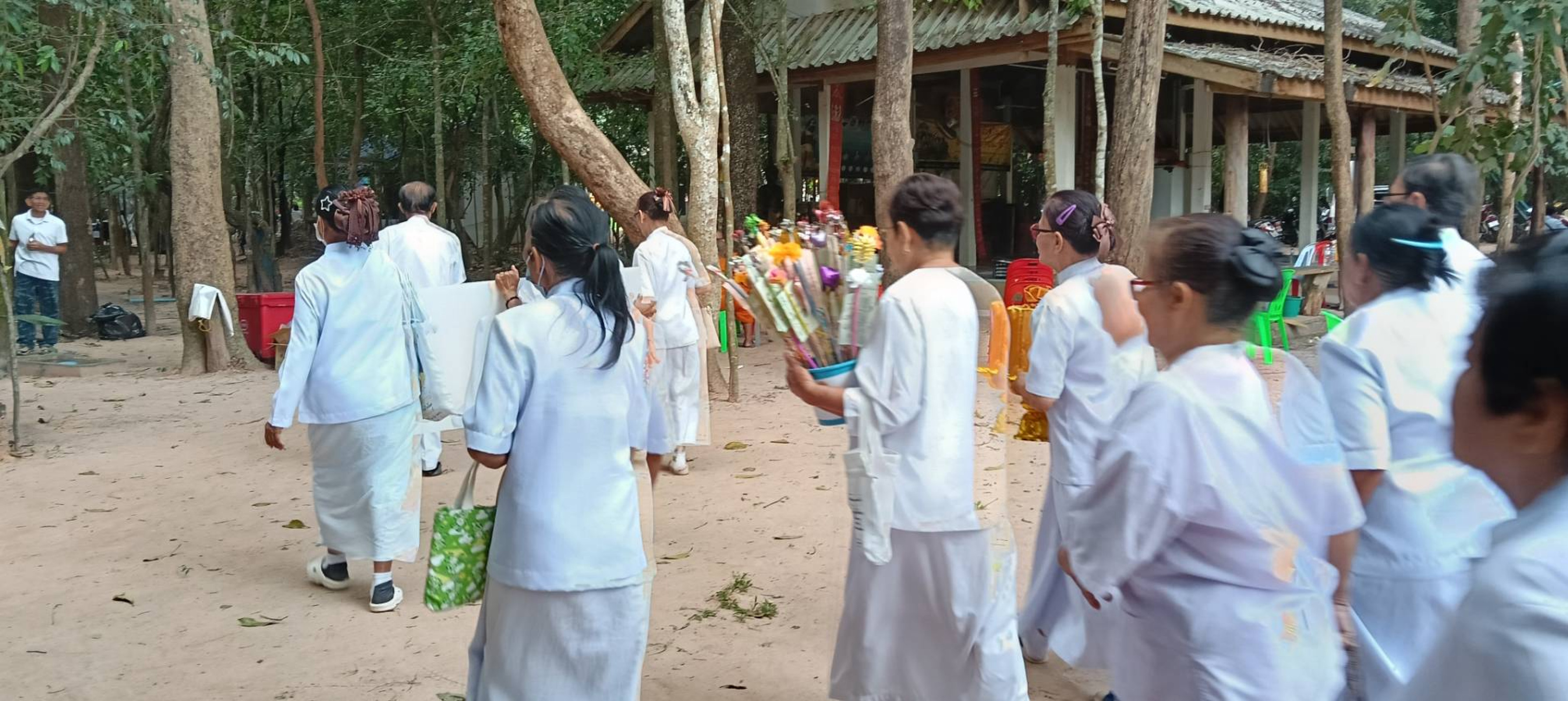 ภาพร่วมขบวนกฐินวัดป่าหนองฮี