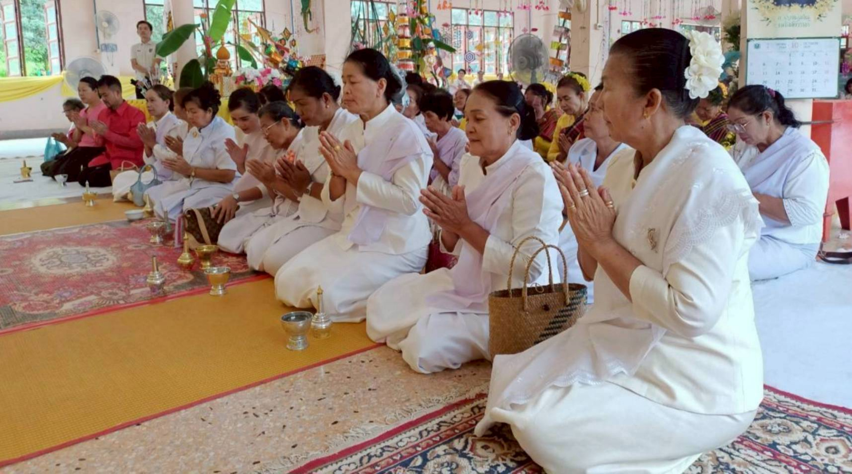 ภาพร่วมพิธีกรรมวัดจันทรสิรินทราวาส