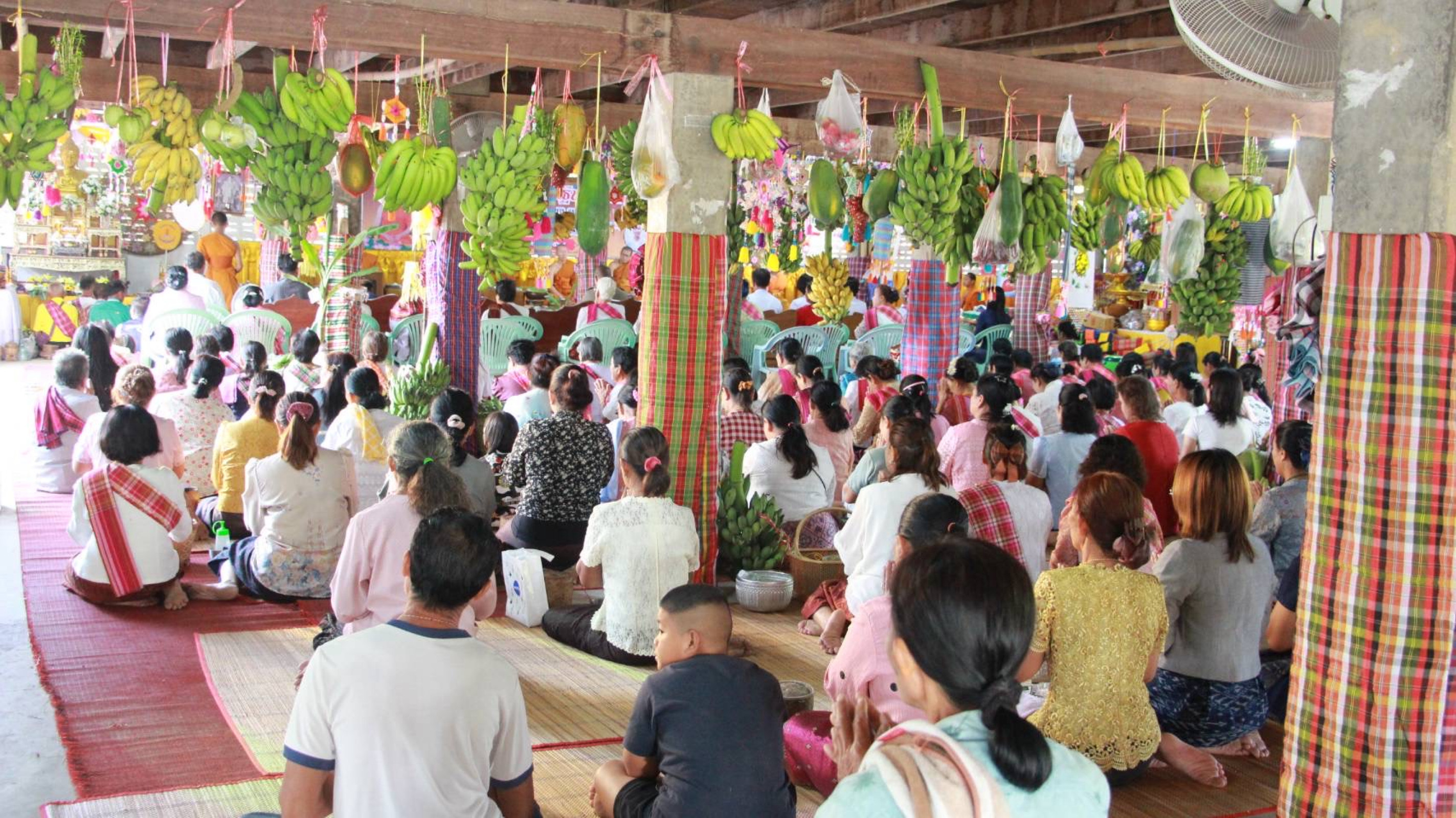 ภาพร่วมพิธีกรรมวัดเสมอภาพ