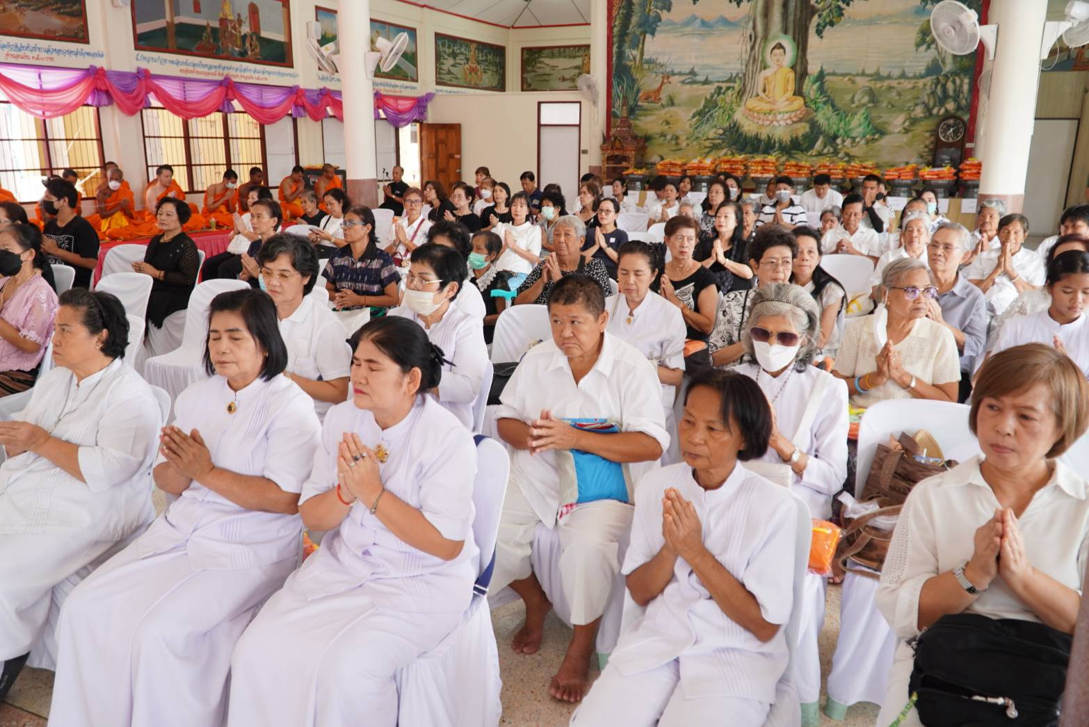 ภาพร่วมพิธีกรรมวัดบางเสาธง